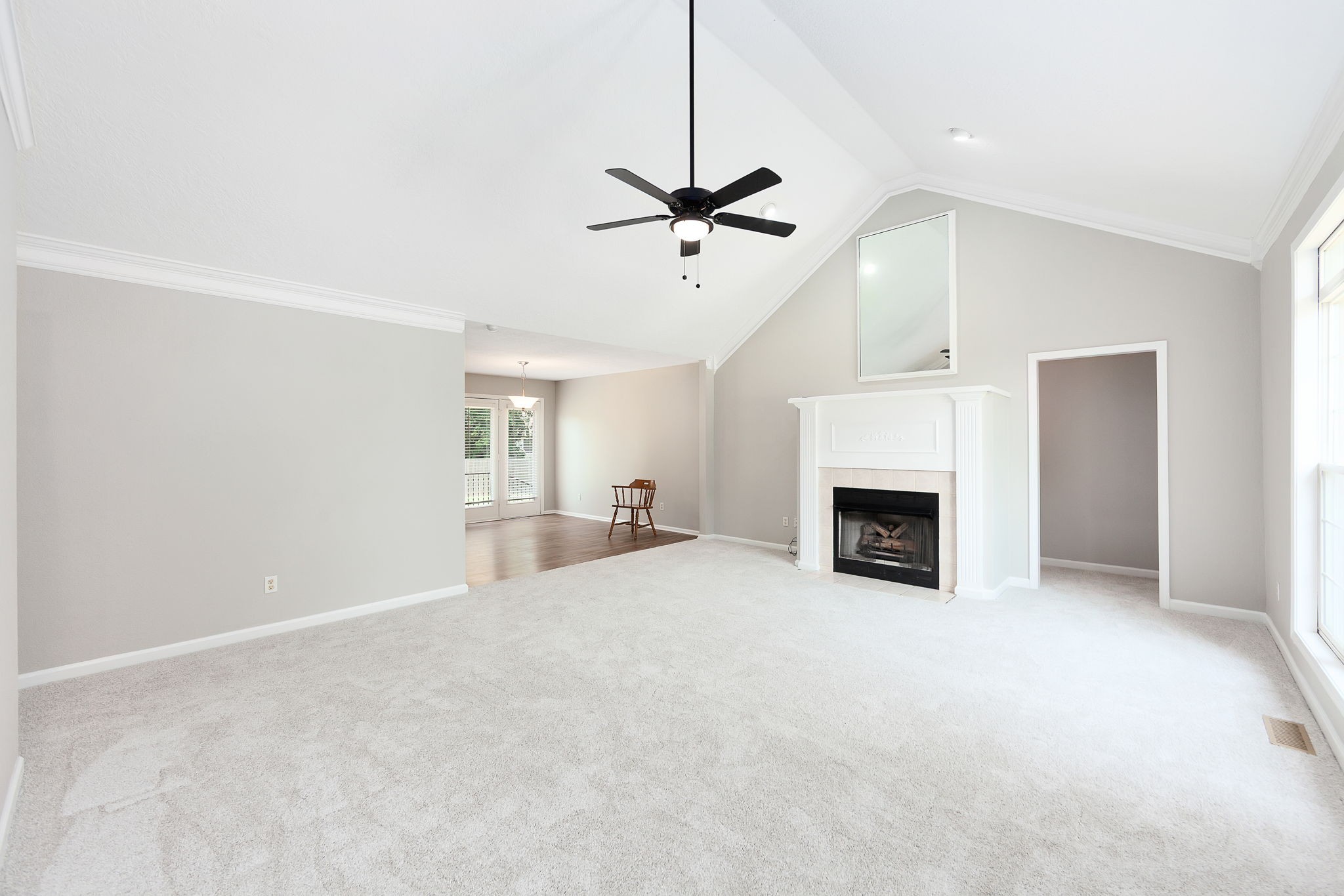 Photo 4 of Sale Pending at 561 Gettysburg Dr, Jackson, TN 38305 | MLS# 3543240 | Listing updated on 2026-09-21