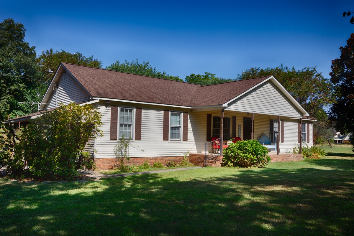 Single family home for sale at 21 Blanche Cir, Taft, TN 38488 | MLS# 3546541