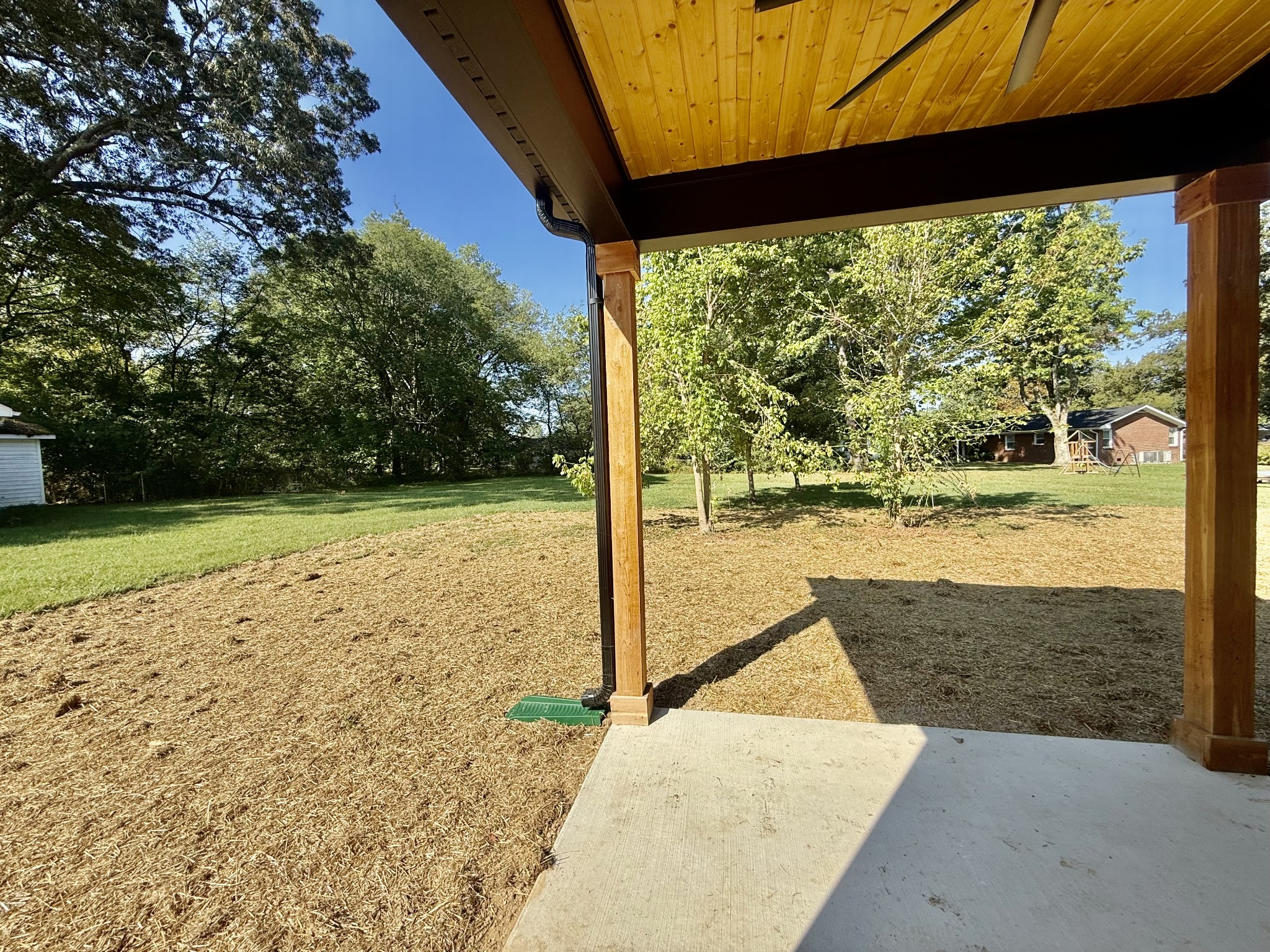 Photo 2 of Single family home for sale at 1014 Hills Chapel Rd, Manchester, TN 37355 | MLS# 3598316 | Listing updated on 2026-09-23