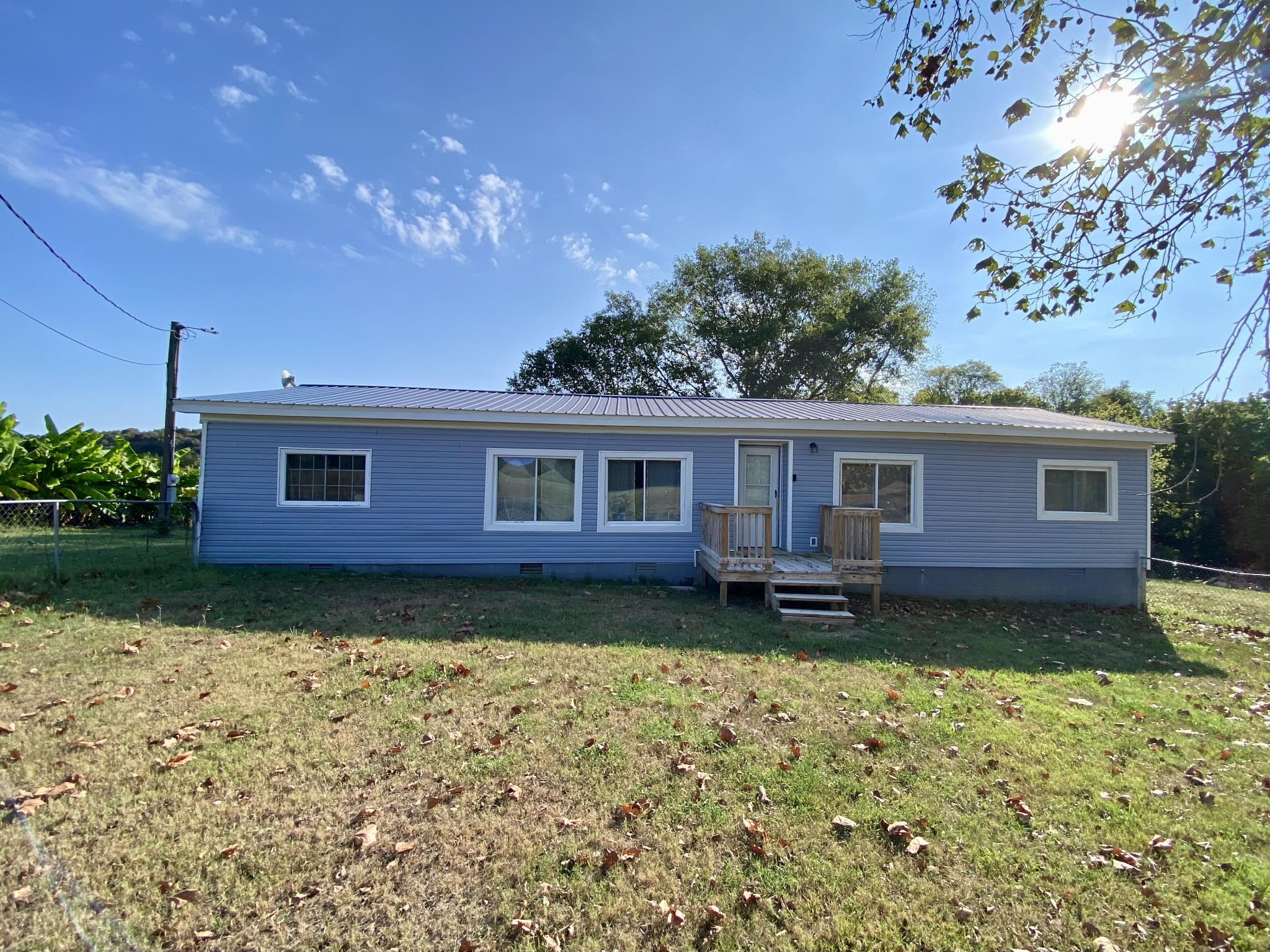 Photo 1 of Manufactured home for sale at 611 Burns Rd, Shelbyville, TN 37160 | MLS# 3592503 | Listing updated on 2026-09-21