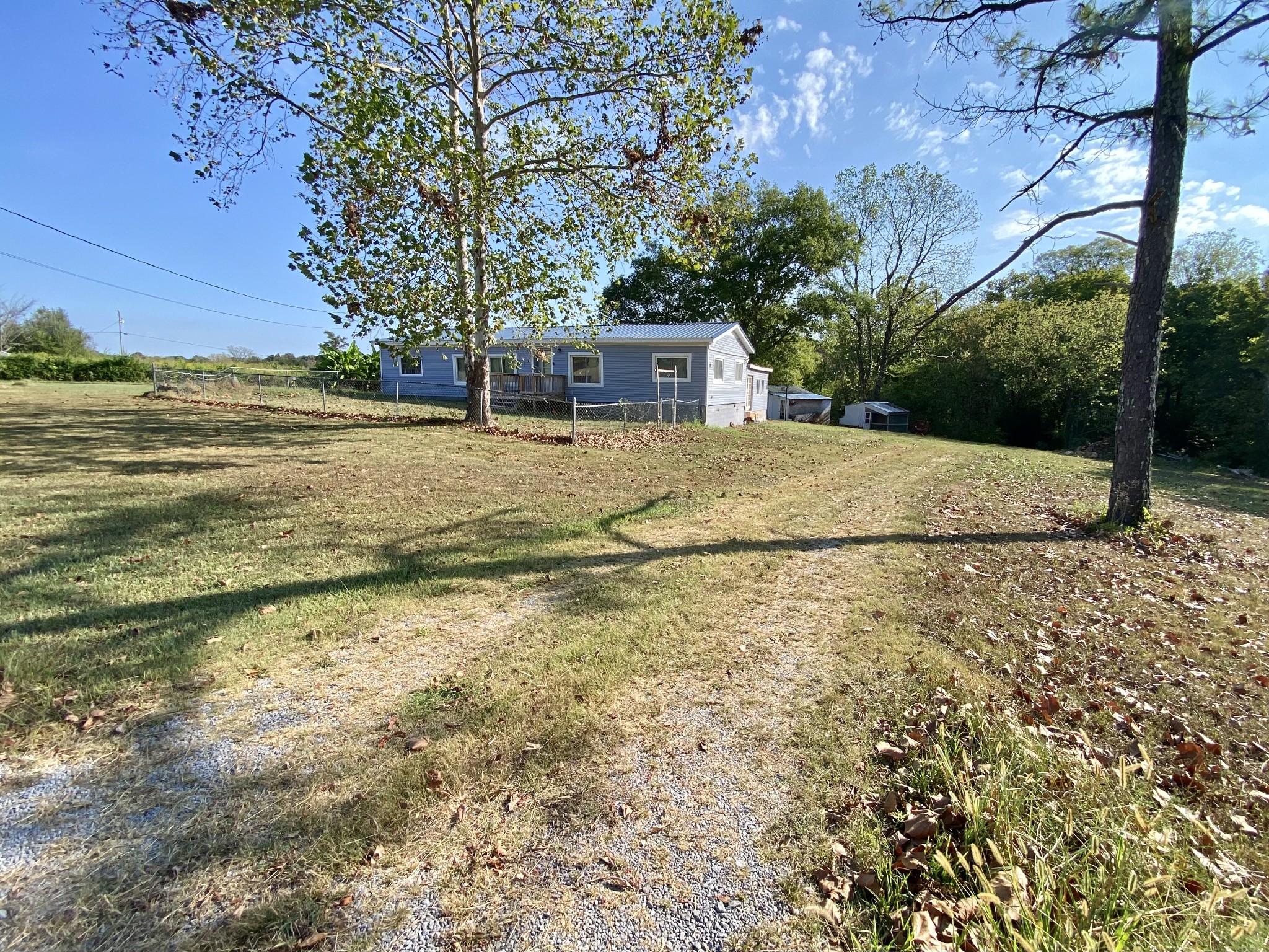 Photo 4 of Manufactured home for sale at 611 Burns Rd, Shelbyville, TN 37160 | MLS# 3592503 | Listing updated on 2026-09-21