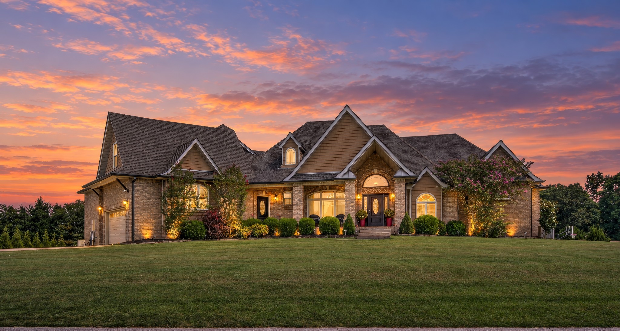 Photo 2 of Single family home for sale at 816 Yorkbar Ct, Clarksville, TN 37043 | MLS# 3596598 | Listing updated on 2026-09-21