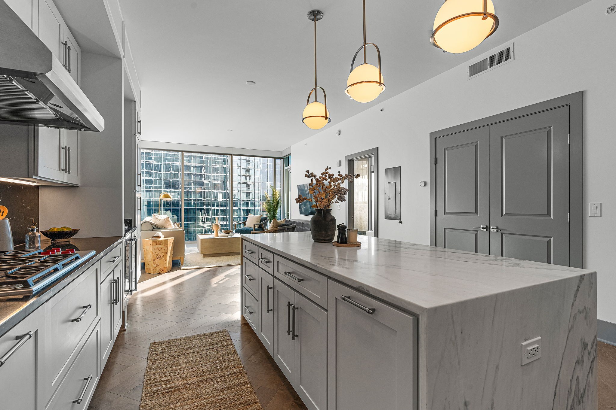 Photo 3 of Condo for sale at 1616 W End Ave #2005, Nashville, TN 37203 | MLS# 3596992 | Listing updated on 2026-09-21