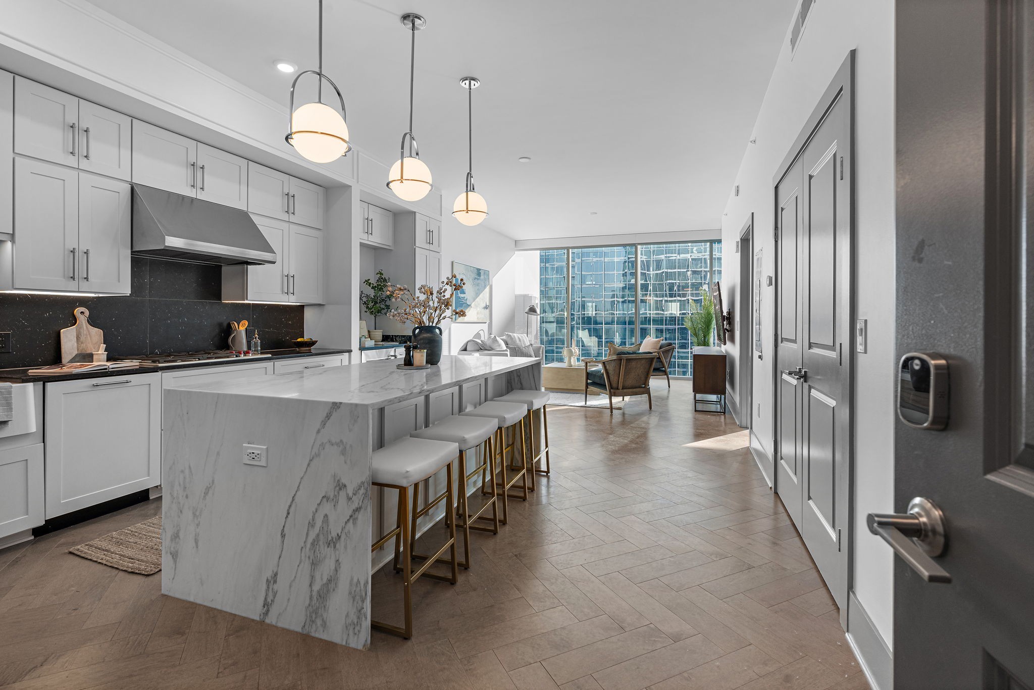 Photo 2 of Condo for sale at 1616 W End Ave #2005, Nashville, TN 37203 | MLS# 3596992 | Listing updated on 2026-09-21
