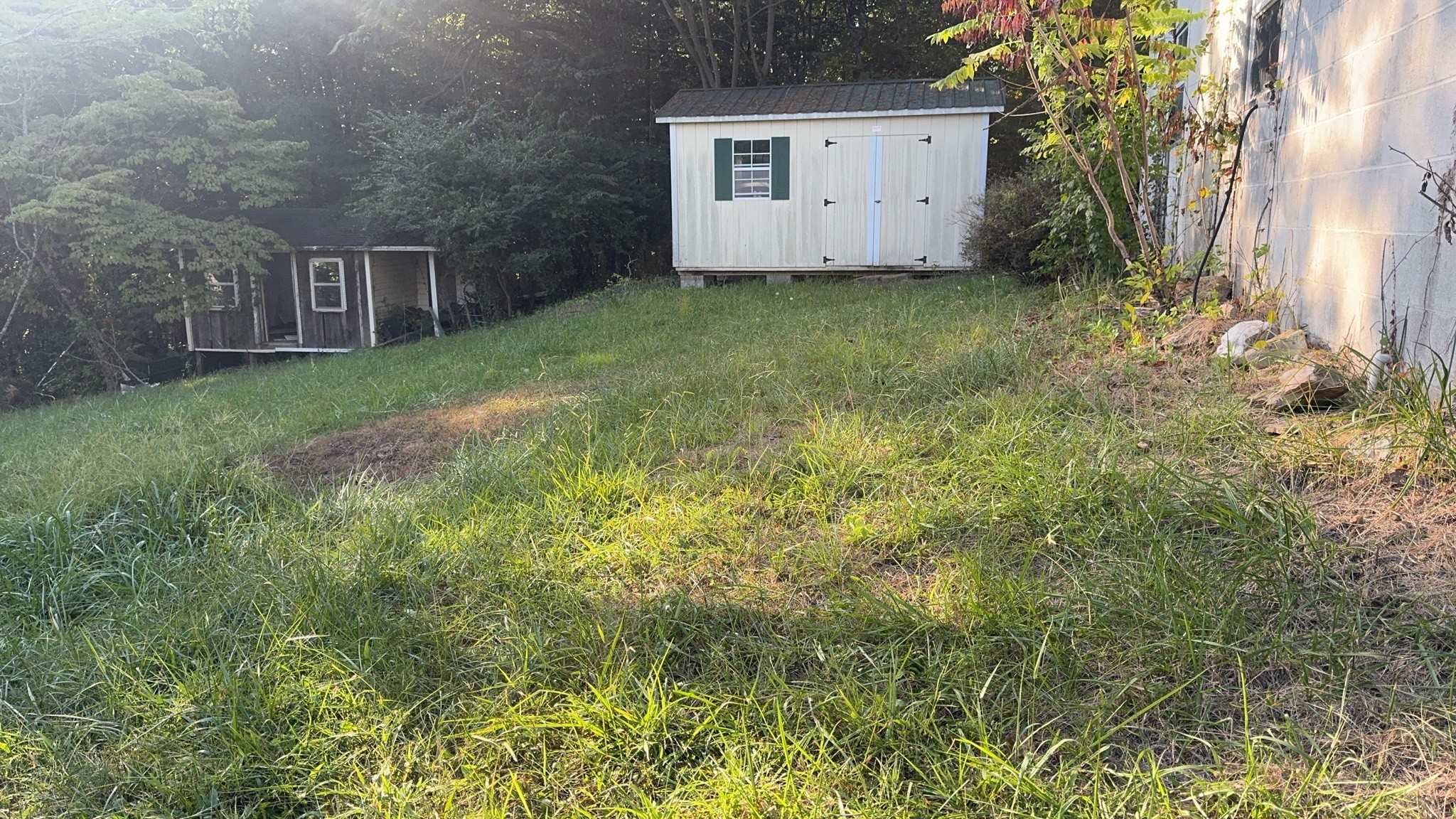 Photo 4 of Single family home for sale at 1694 Poplar Dr, Crossville, TN 38571 | MLS# 3594196 | Listing updated on 2026-09-21