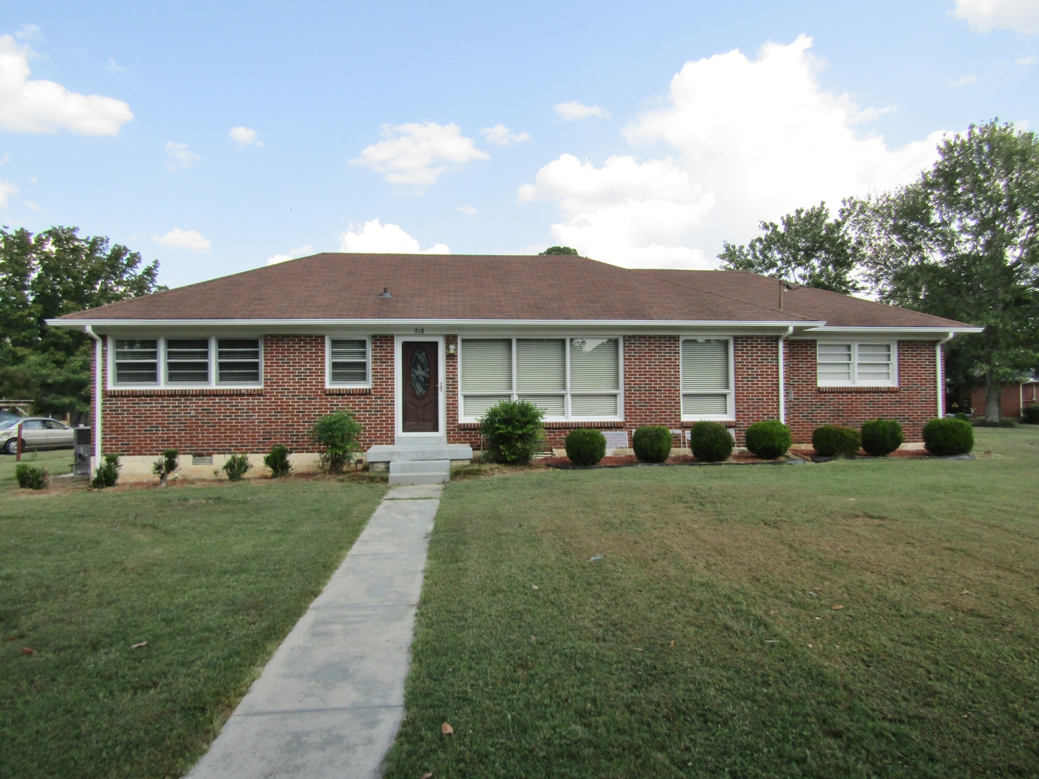 Single family home for sale at 918 Midway St, Lewisburg, TN 37091 | MLS# 3596186