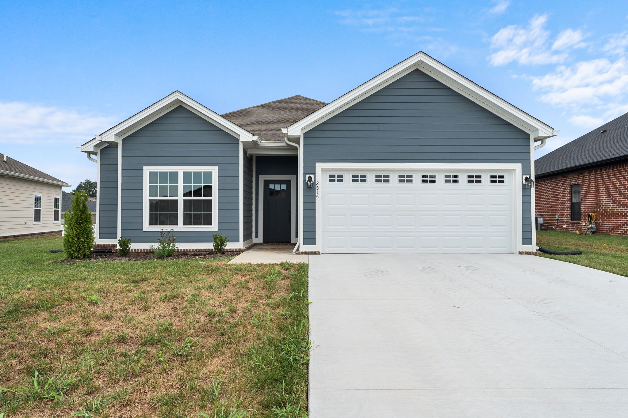 Photo 2 of Single family home for sale at 2515 Topeka Rd, Bowling Green, KY 42103 | MLS# 3596646 | Listing updated on 2026-09-21