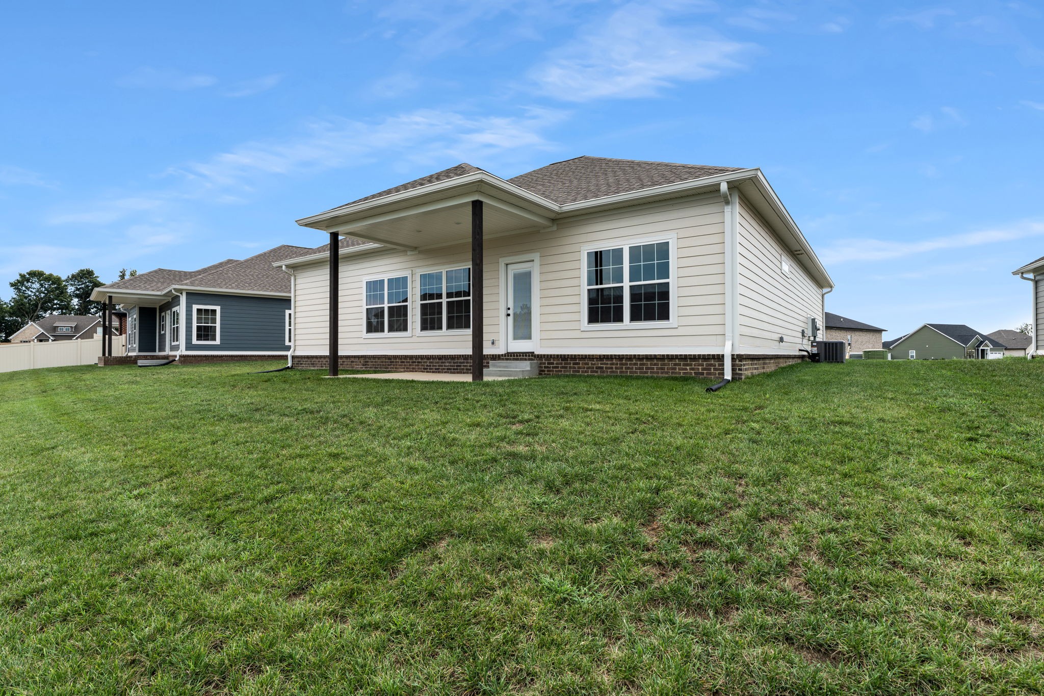 Photo 21 of Single family home for sale at 2509 Topeka Rd, Bowling Green, KY 42103 | MLS# 3596893 | Listing updated on 2026-09-21