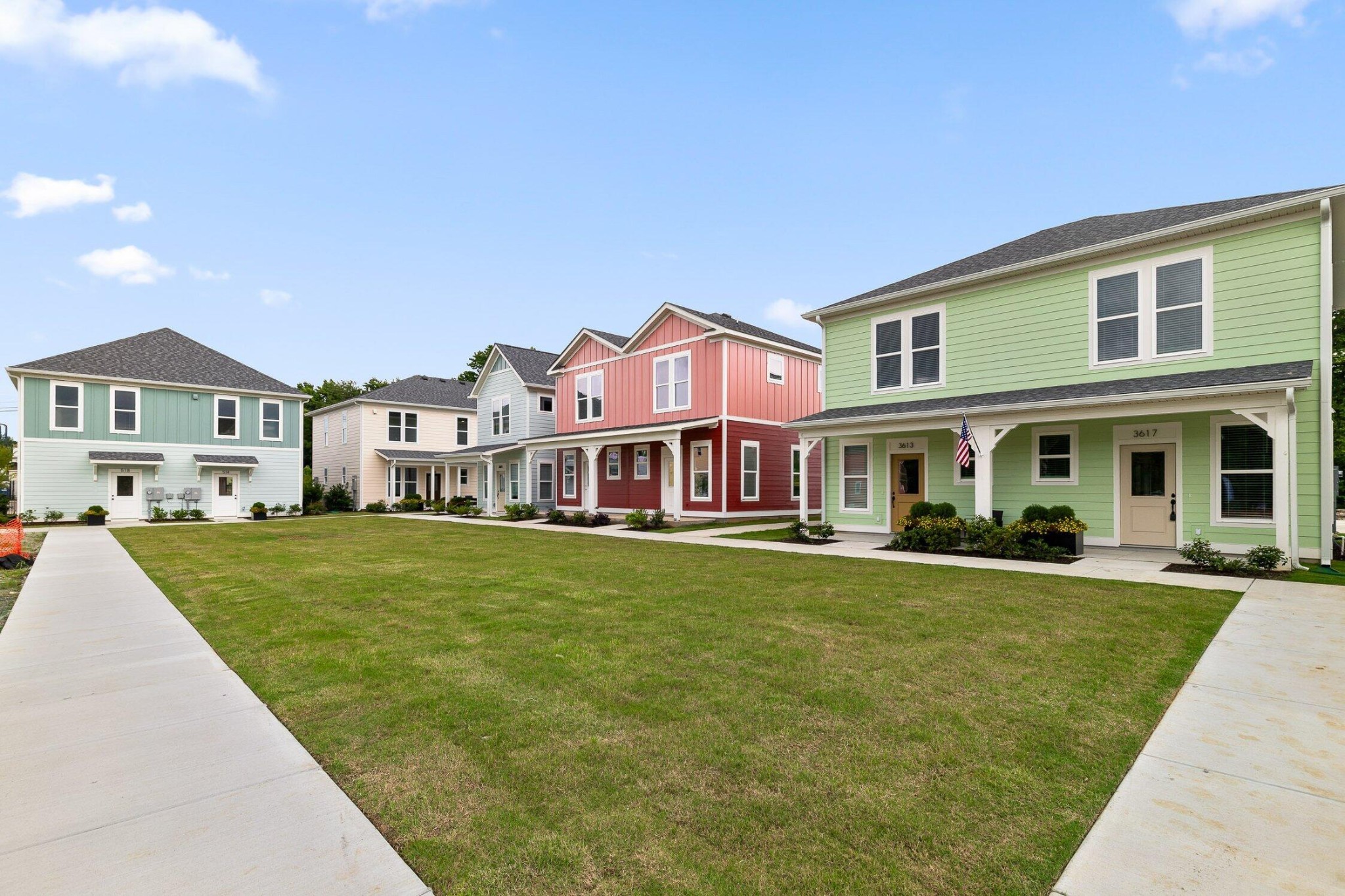 Photo 3 of Multi family home for sale at 36003700 Hodley Ave, Chattanooga, TN 37410 | MLS# 3596914 | Listing updated on 2026-09-21