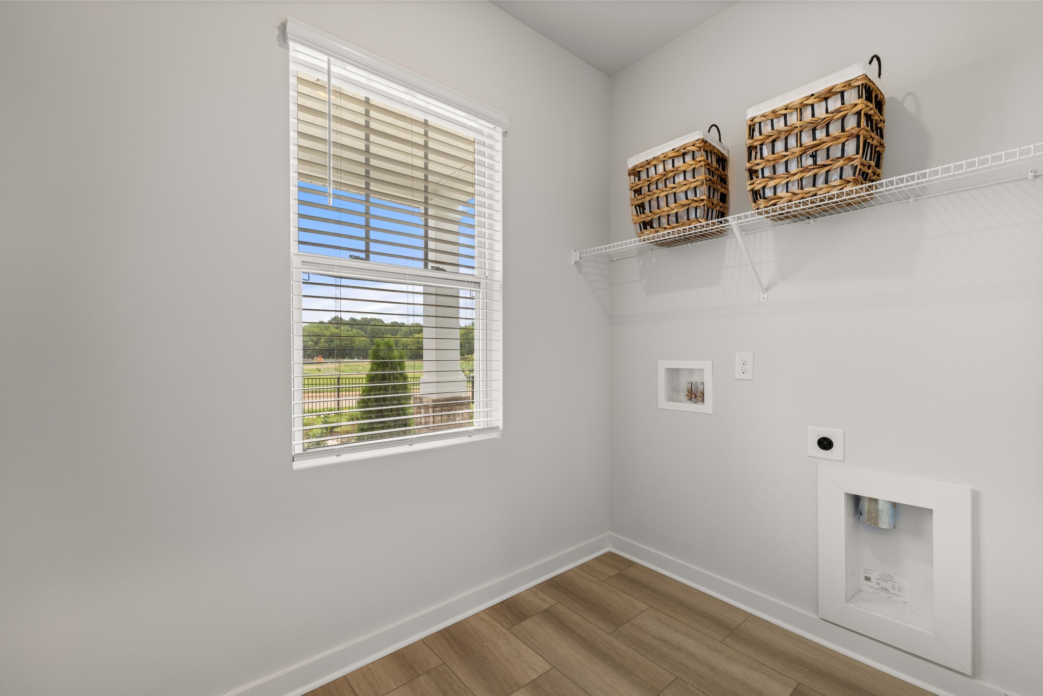 Photo 4 of Single family home for sale at 626 Foxglove Ln, Clarksville, TN 37043 | MLS# 3596924 | Listing updated on 2026-09-21