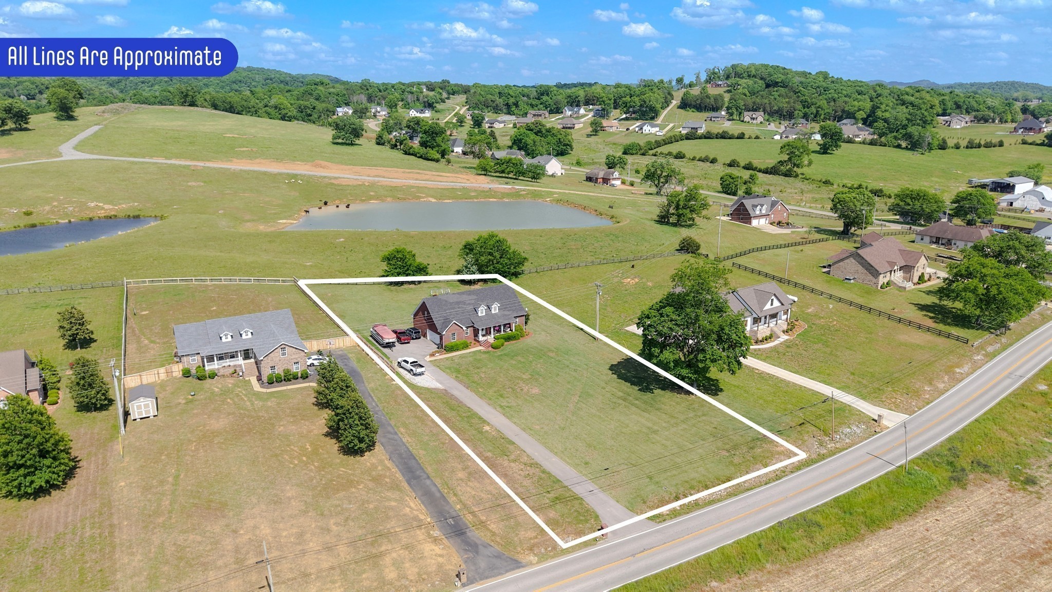 Photo 3 of Single family home for sale at 3265 Highway 141 N, Hartsville, TN 37074 | MLS# 3596927 | Listing updated on 2026-09-21