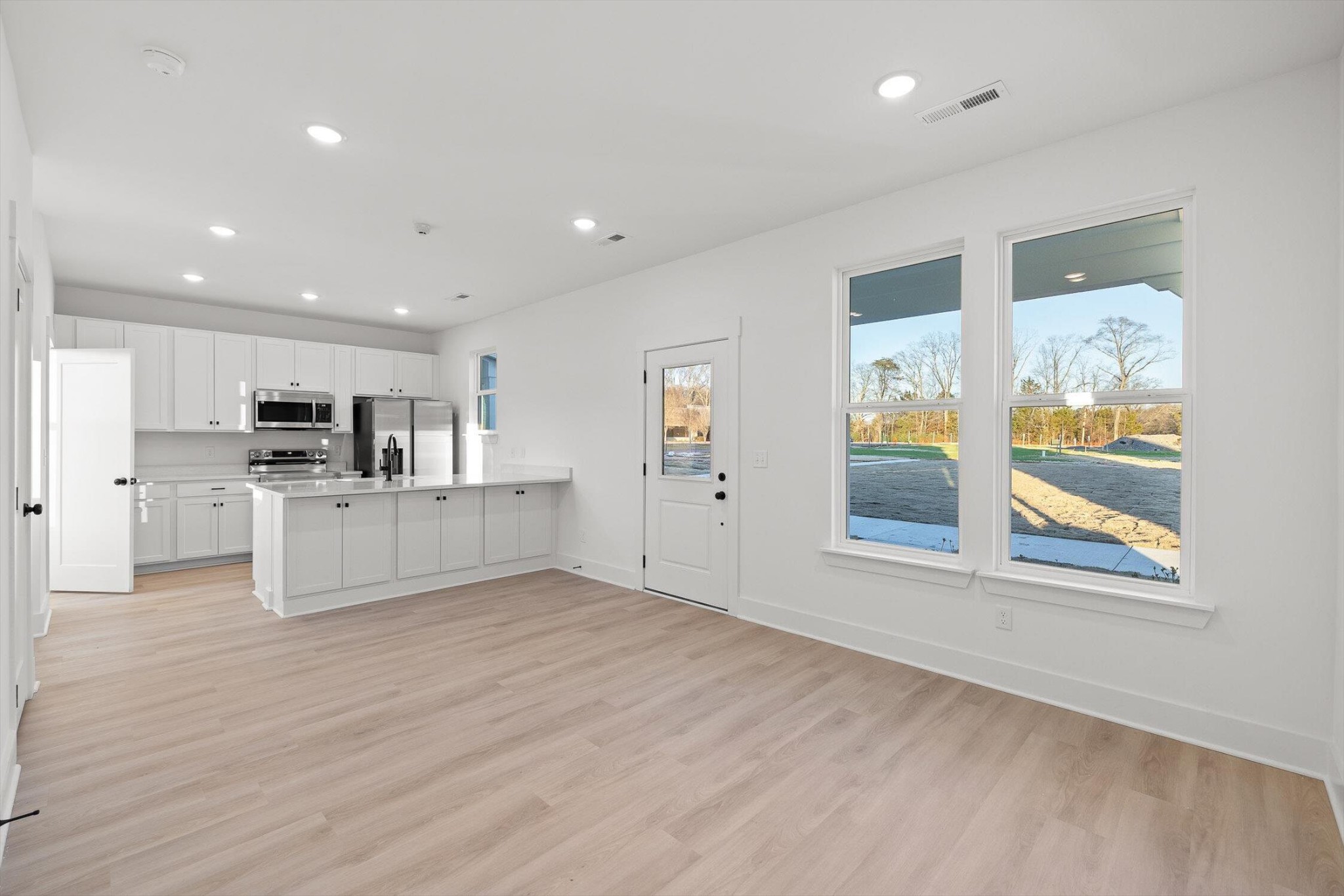 Photo 4 of Single family home for sale at 3483 Northpoint Blvd, Hixson, TN 37343 | MLS# 3596925 | Listing updated on 2026-09-21