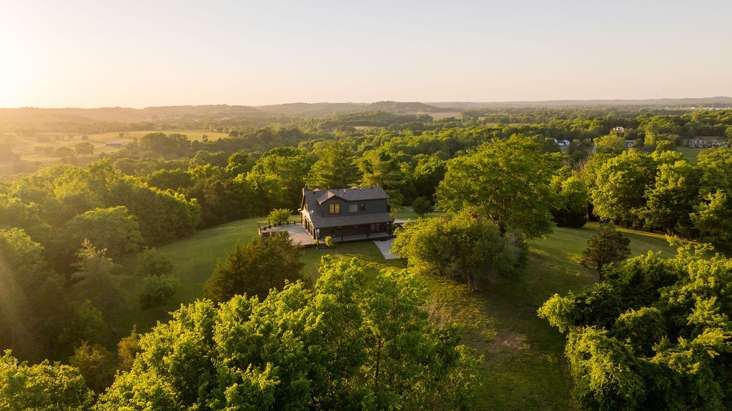 Photo 1 of Single family home for sale at 2351 Harlan Rd, Columbia, TN 38401 | MLS# 3596977 | Listing updated on 2026-09-21