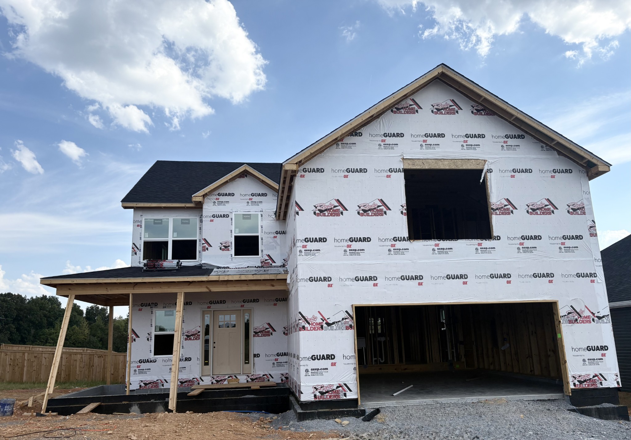 Single family home for sale at 810 Cedar Wood Dr, Clarksville, TN 37043 | MLS# 3597126