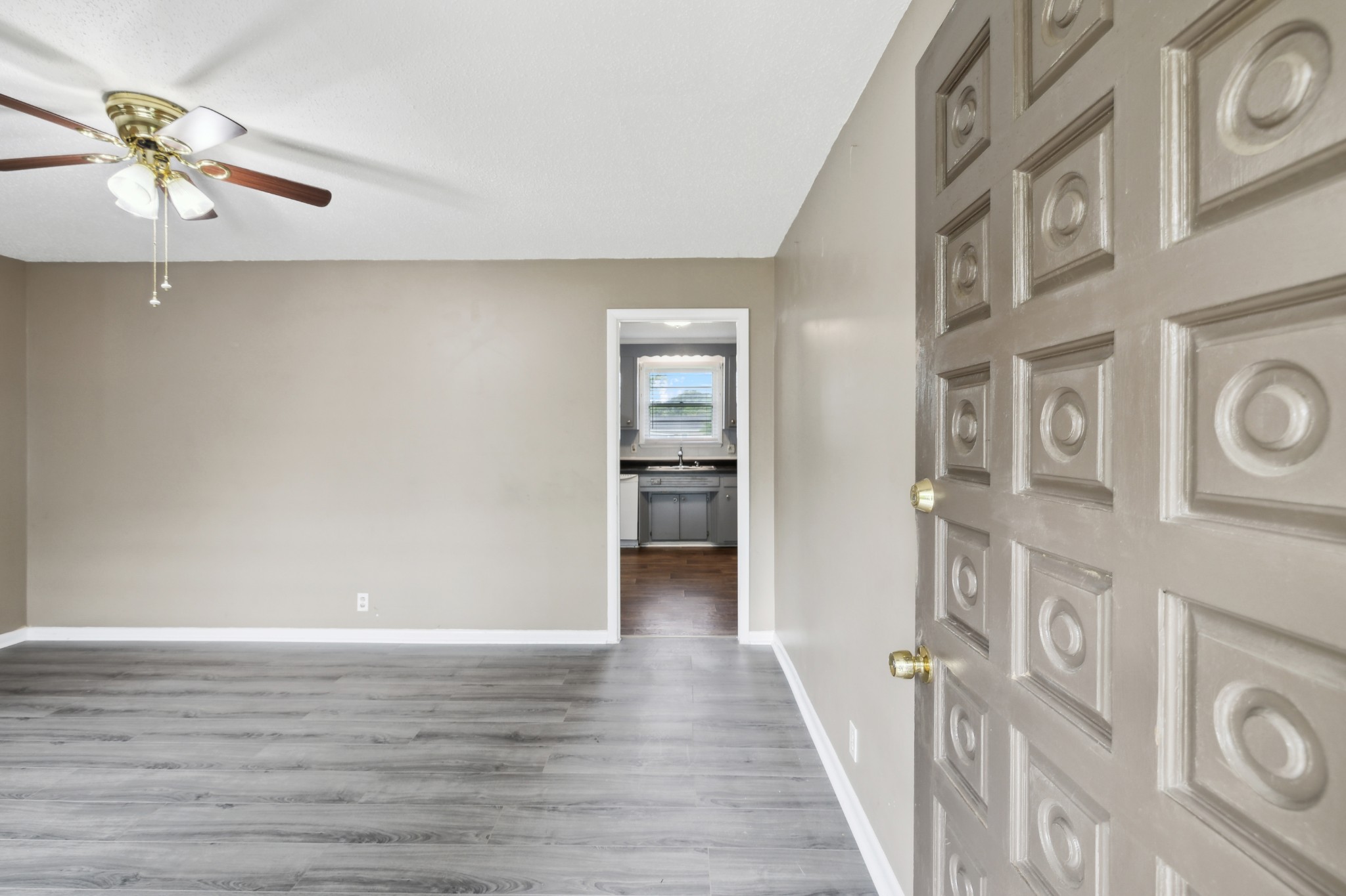 Photo 3 of Single family home for sale at 141 Mankin St, La Vergne, TN 37086 | MLS# 3598491 | Listing updated on 2026-09-24