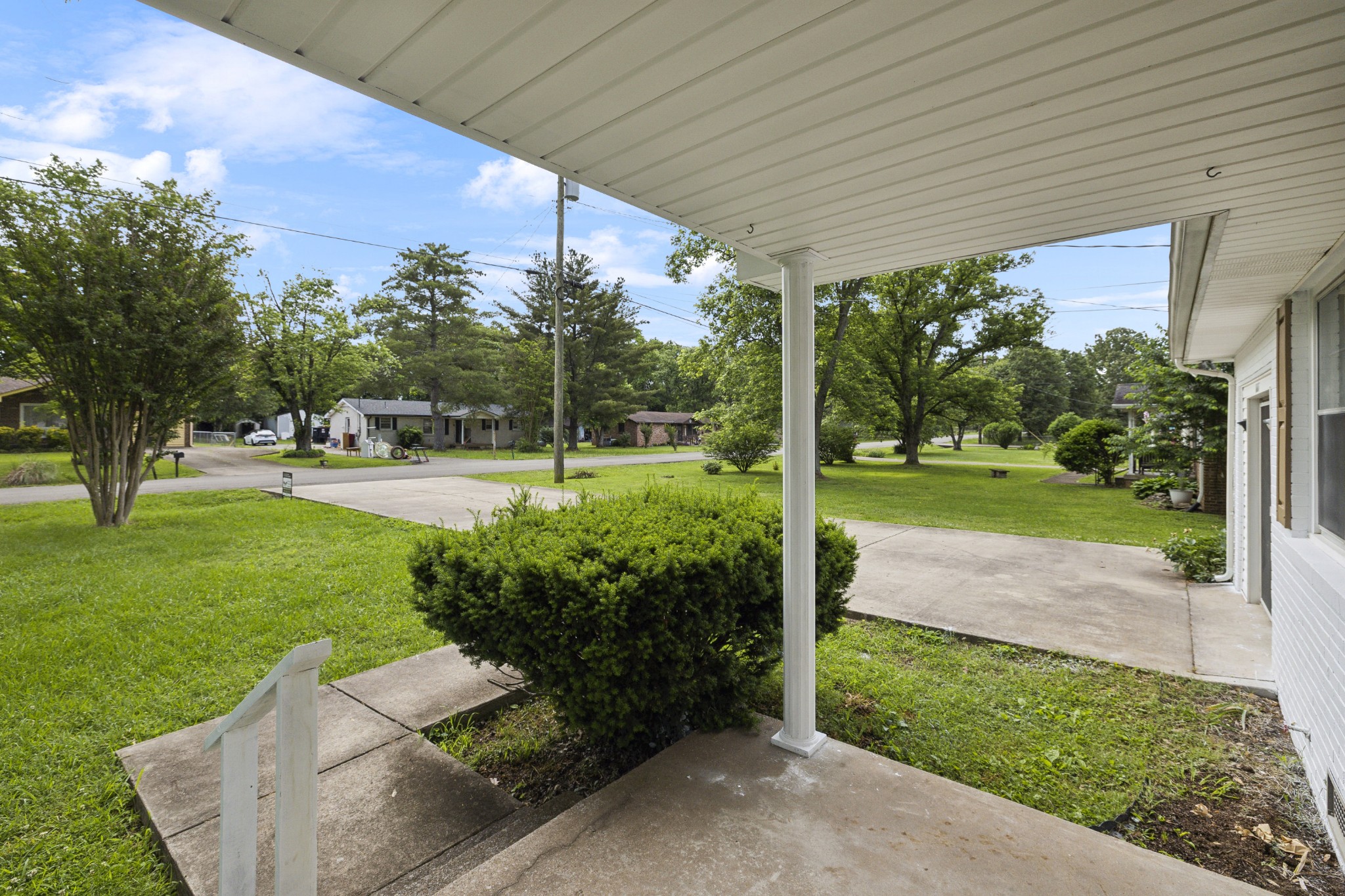 Photo 3 of Single family home for sale at 141 Mankin St, La Vergne, TN 37086 | MLS# 3598491 | Listing updated on 2026-09-24
