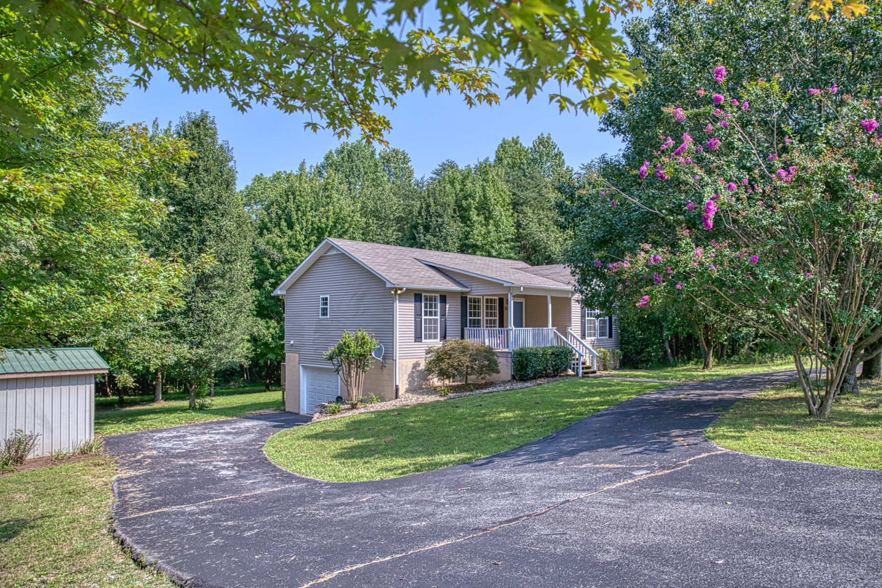 Photo 2 of Single family home for sale at 266 Bangham Rd E, Cookeville, TN 38501 | MLS# 3598900 | Listing updated on 2026-09-24