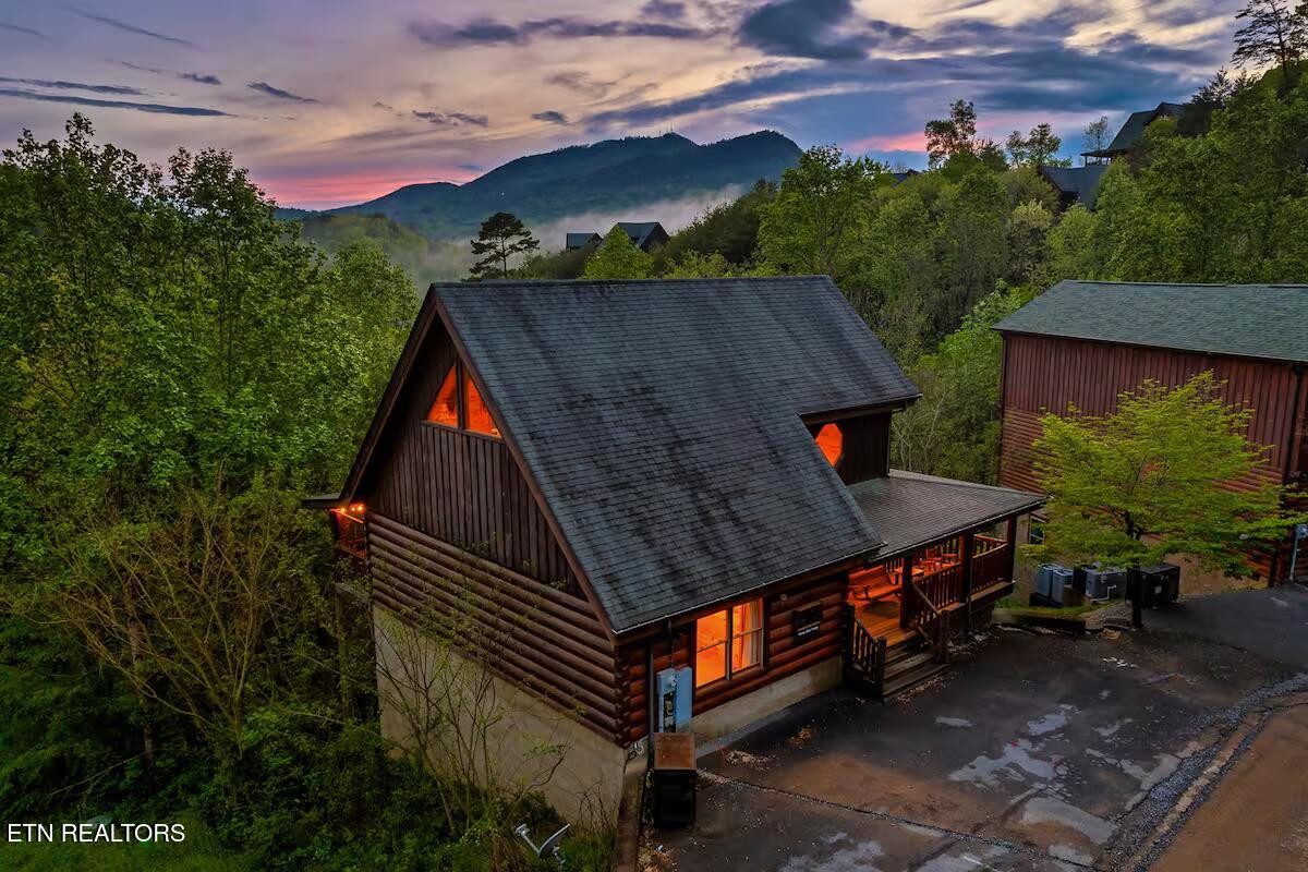 Single family home for sale at 2140 Bear Hvn Way, Sevierville, TN 37876 | MLS# 3599061
