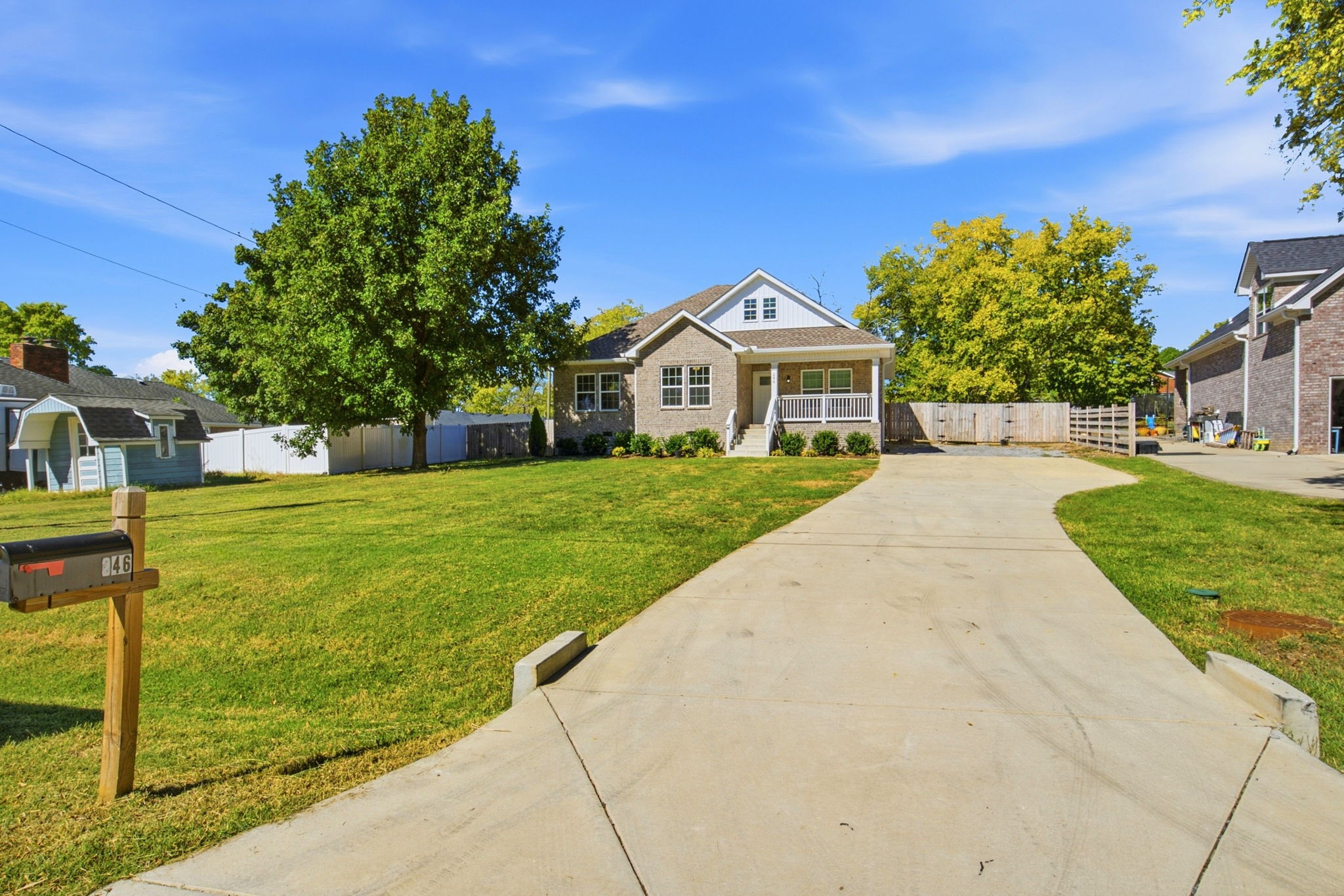 Photo 2 of Single family home for sale at 246 Mark Cir, Gallatin, TN 37066 | MLS# 3610633 | Listing updated on 2026-10-07
