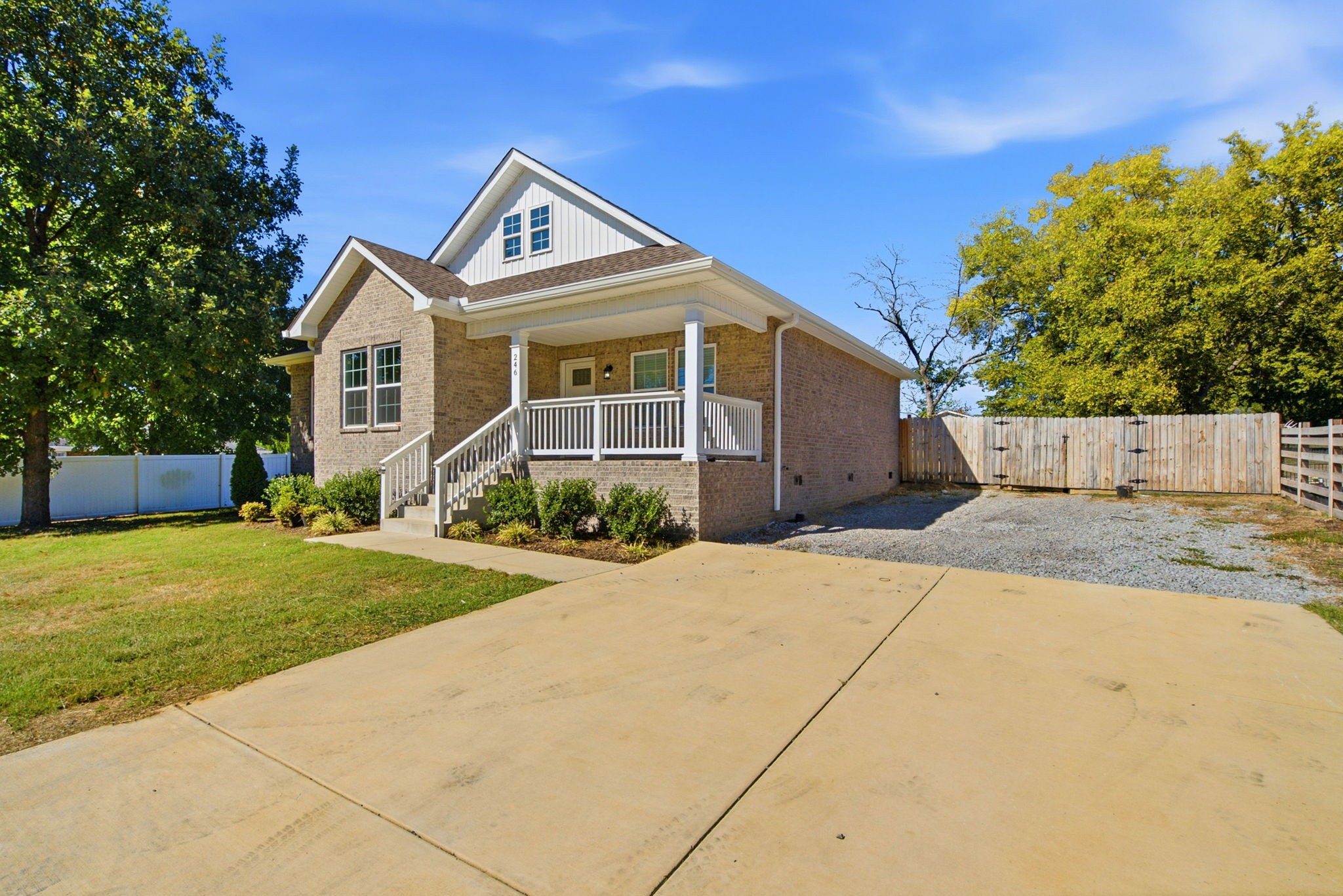 Photo 4 of Single family home for sale at 246 Mark Cir, Gallatin, TN 37066 | MLS# 3610633 | Listing updated on 2026-10-07