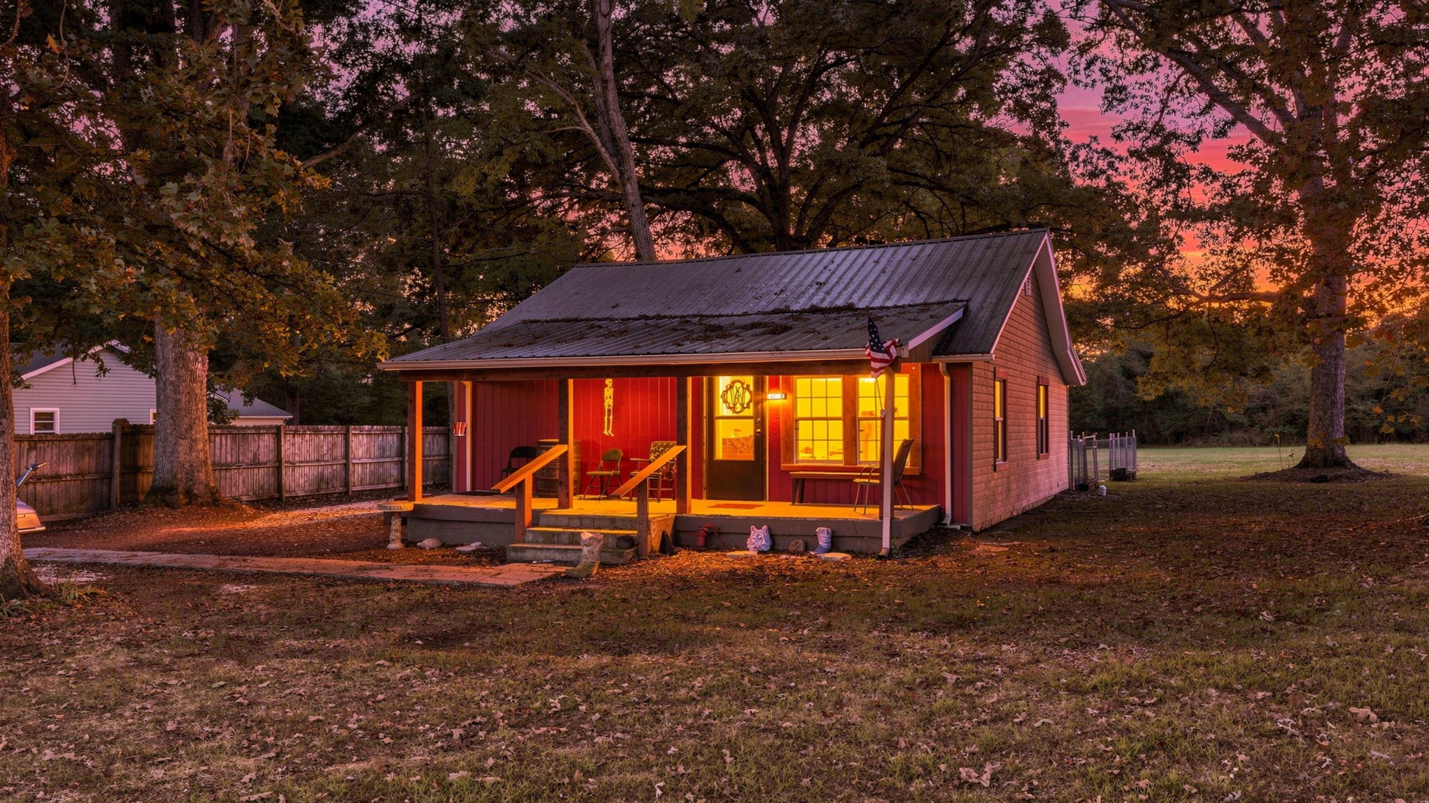 Single family home for sale at 502 E Monroe St, Tullahoma, TN 37388 | MLS# 3611329