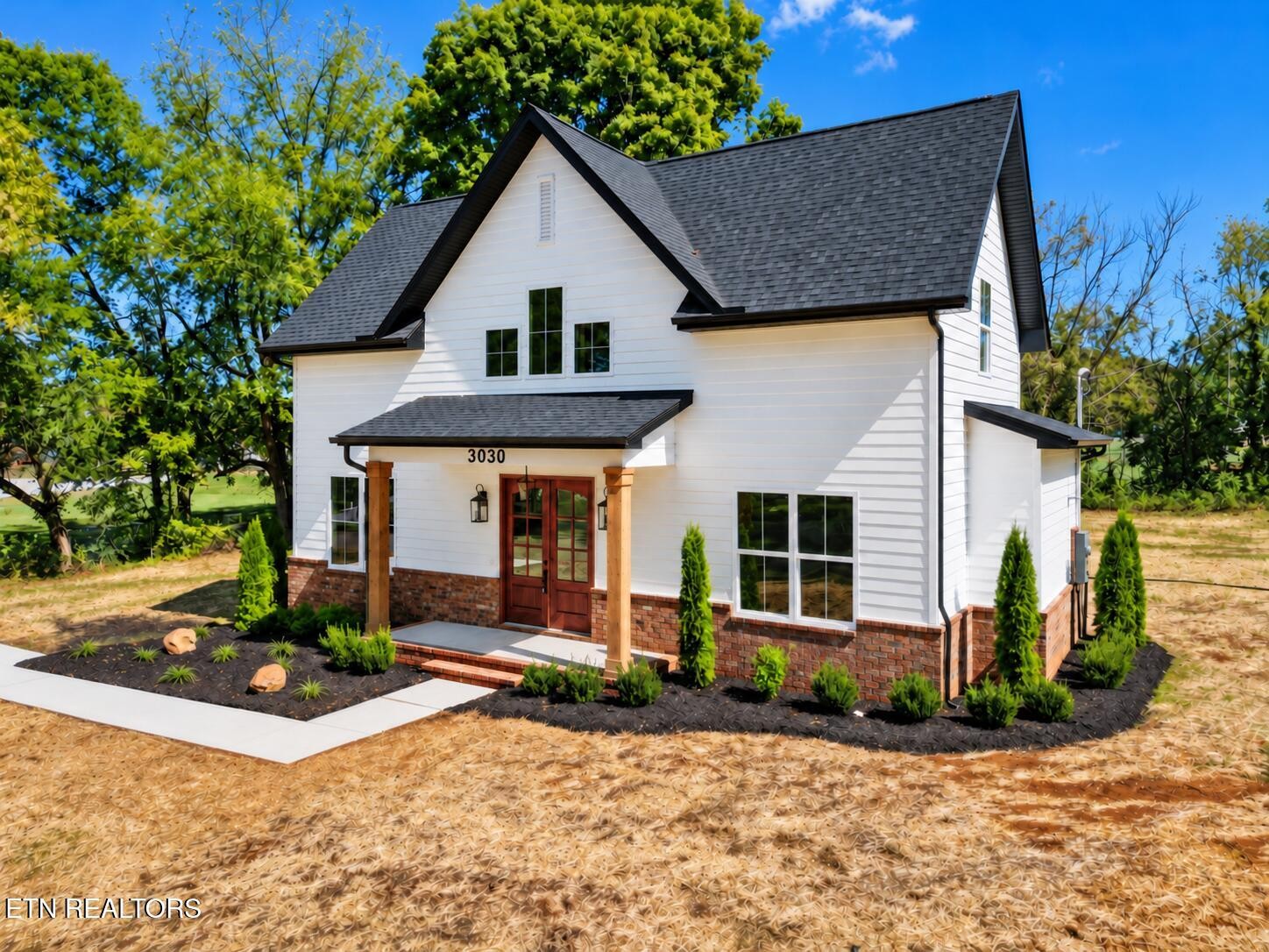 Photo 1 of Single family home for sale at 3030 Hackman St, Knoxville, TN 37920 | MLS# 3620800 | Listing updated on 2026-10-15