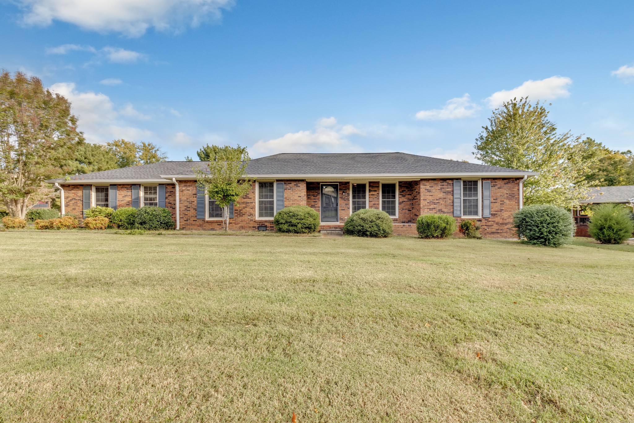 Photo 1 of Single family home for sale at 208 General Forrest Dr, Springfield, TN 37172 | MLS# 3626422 | Listing updated on 2026-10-24