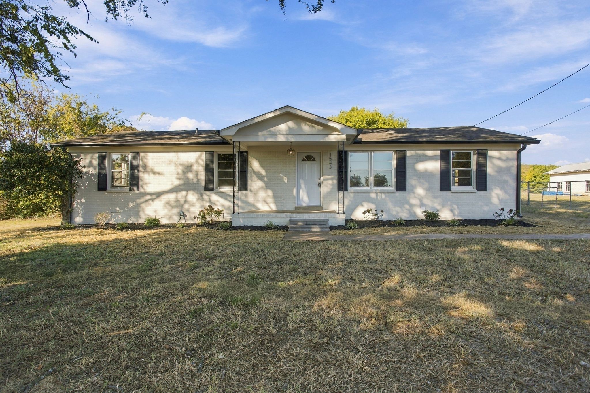 Photo 1 of Single family home for sale at 1543 E Burt Dr, Columbia, TN 38401 | MLS# 3626566 | Listing updated on 2026-10-25