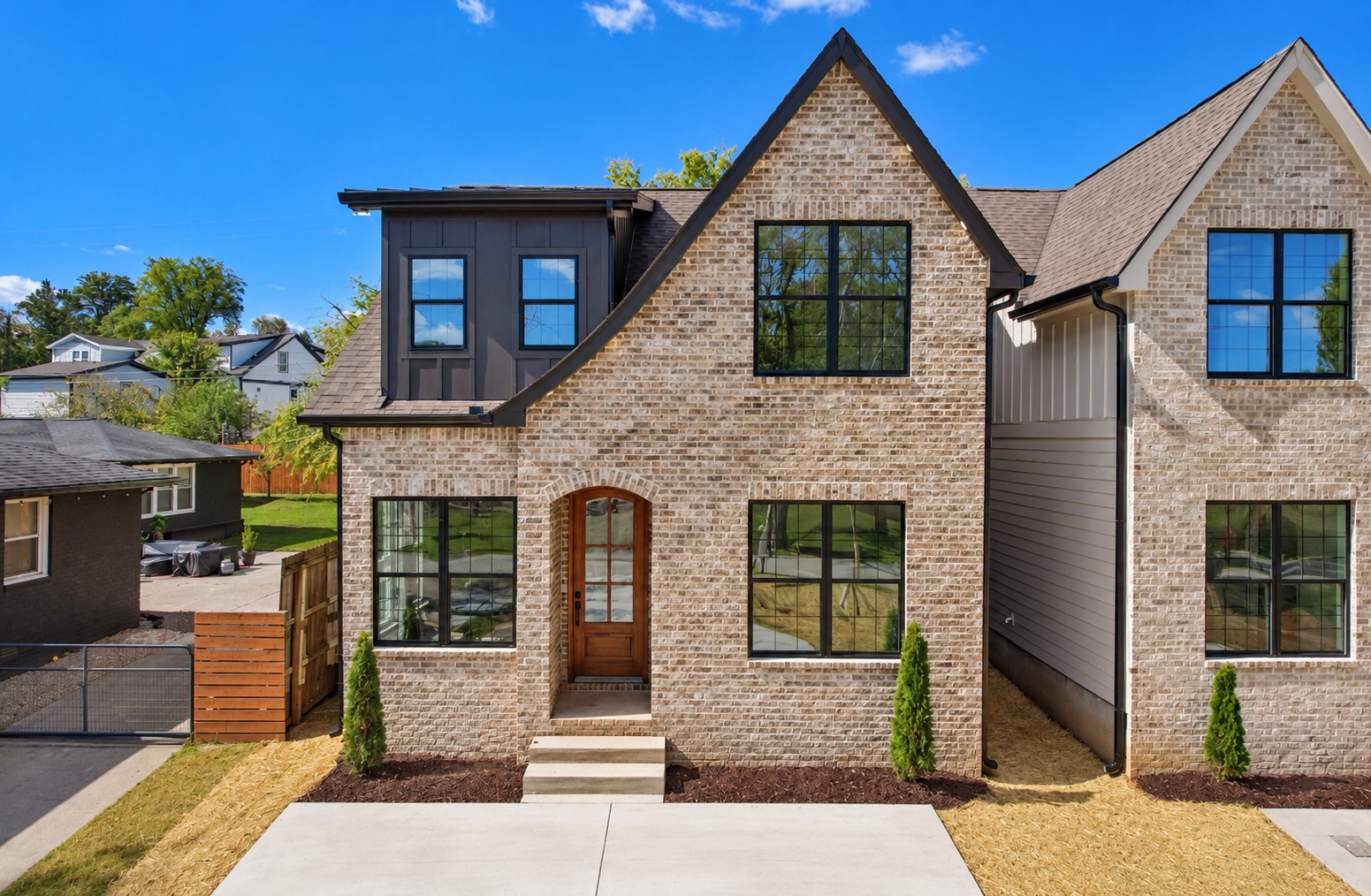 Photo 1 of Single family home for sale at 2808 Barclay Dr #B, Nashville, TN 37206 | MLS# 3623280 | Listing updated on 2026-10-24