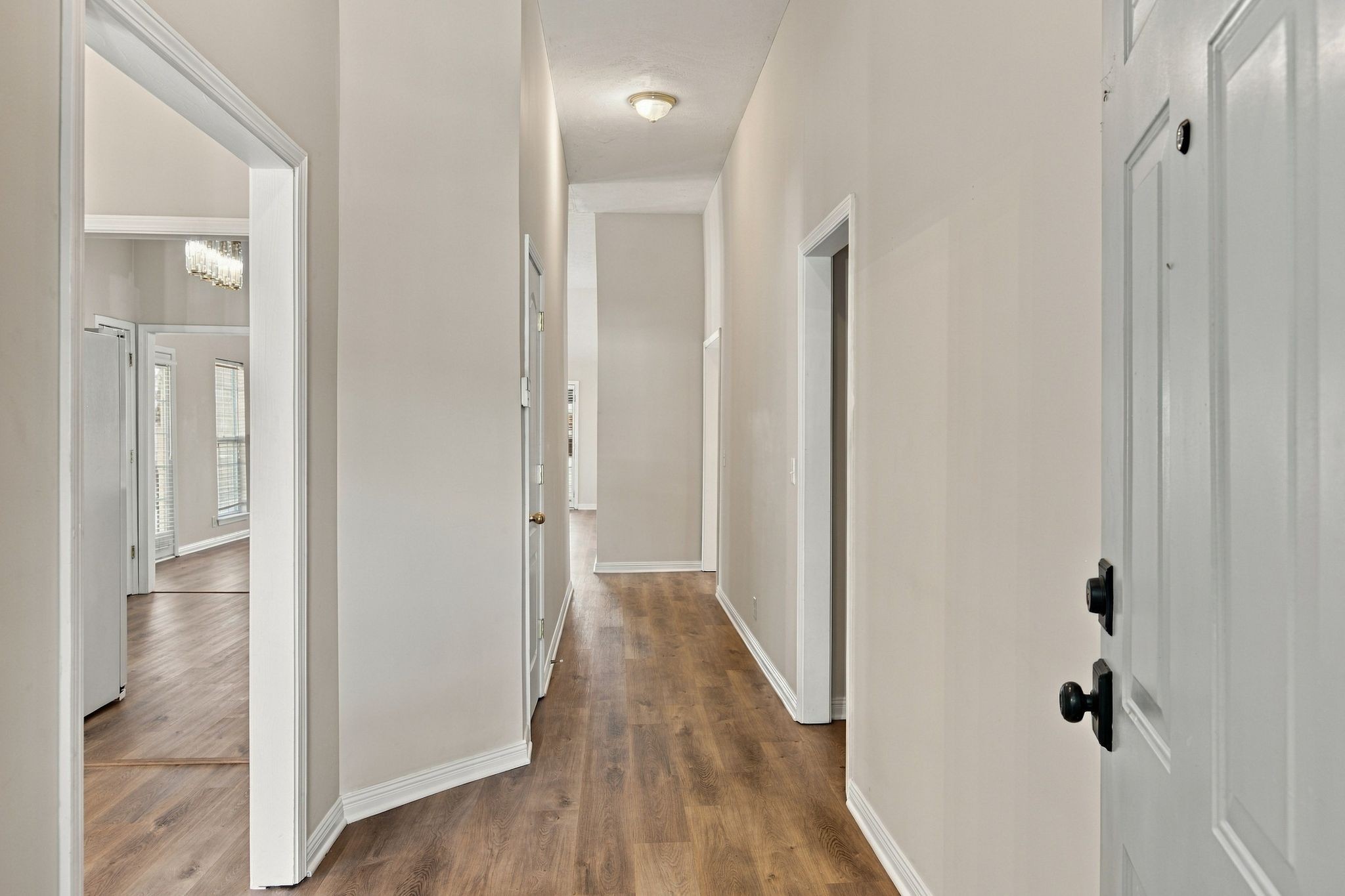 Photo 4 of Single family home for sale at 2300 Broadview Dr, Nashville, TN 37217 | MLS# 3626729 | Listing updated on 2026-10-26