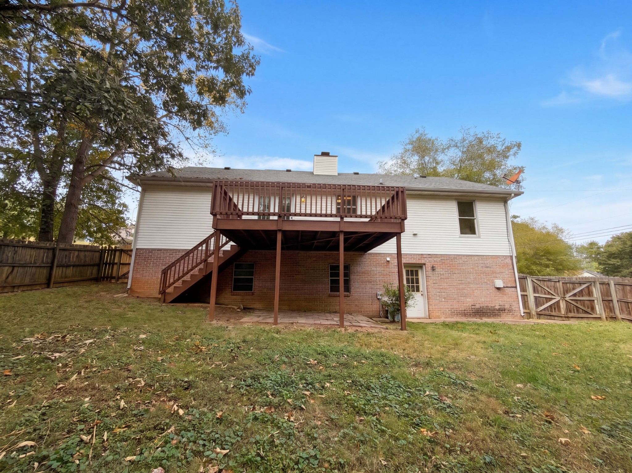 Photo 4 of Single family home for sale at 1201 Verkler Dr, Clarksville, TN 37042 | MLS# 3624547 | Listing updated on 2026-10-23