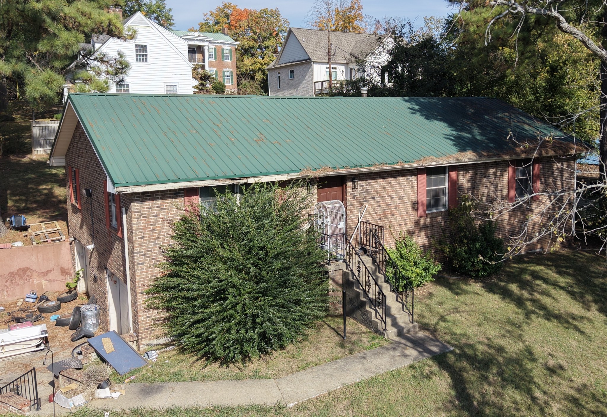 Photo 1 of Single family home for sale at 111 Madison Ter, Clarksville, TN 37040 | MLS# 3626239 | Listing updated on 2026-10-24