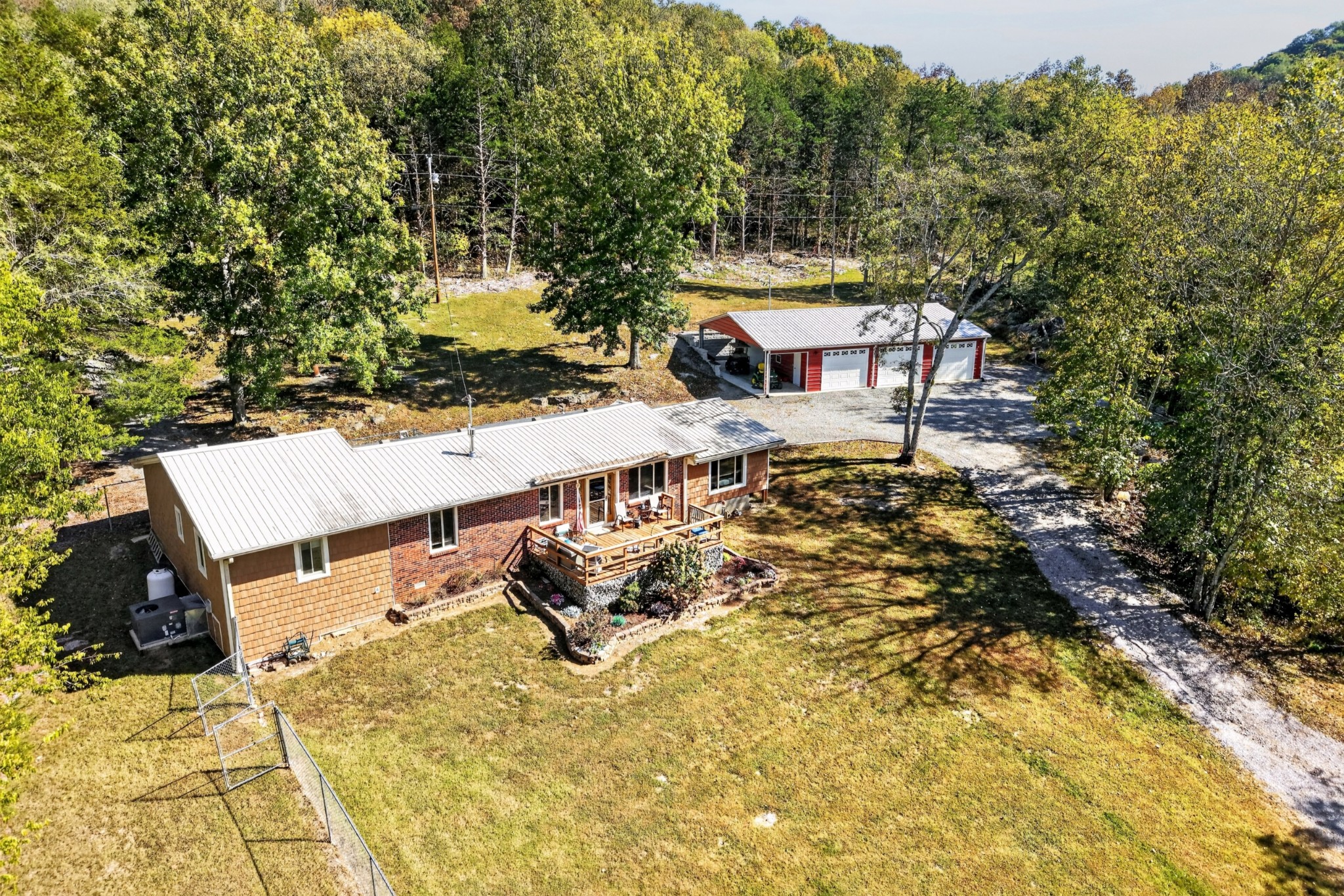 Single family home for sale at 115 West Crk Ln, Gainesboro, TN 38562 | MLS# 3626316