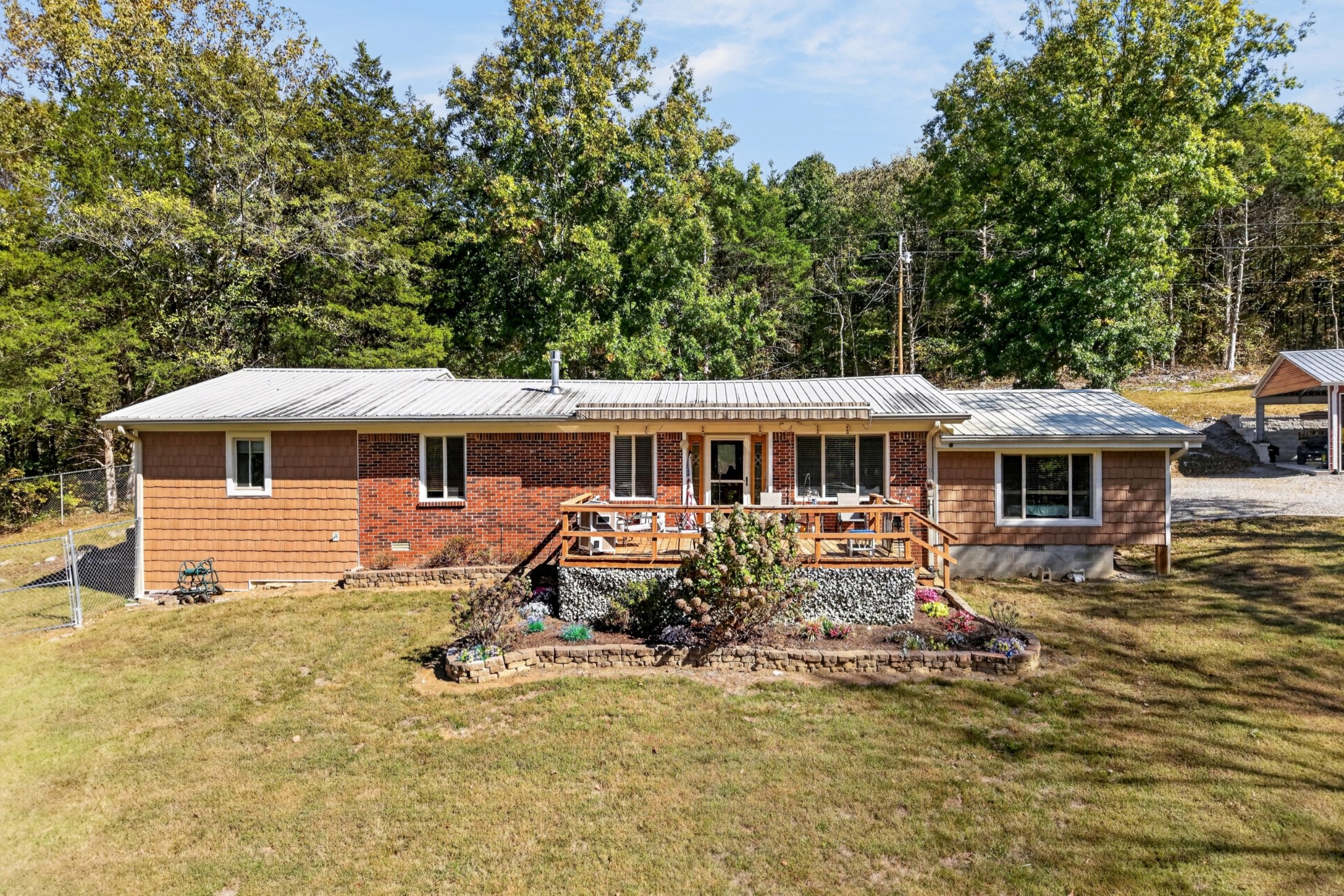 Photo 2 of Single family home for sale at 115 West Crk Ln, Gainesboro, TN 38562 | MLS# 3626316 | Listing updated on 2026-10-23