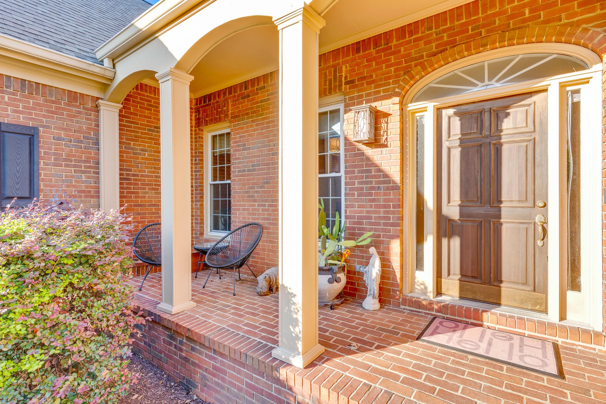 Photo 2 of Single family home for sale at 1407 Stornoway Ln, Hixson, TN 37343 | MLS# 3626502 | Listing updated on 2026-10-24