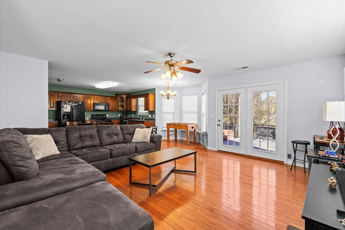 Photo 3 of Single family home for sale at 7118 Blossom Cir, Chattanooga, TN 37421 | MLS# 3626555 | Listing updated on 2026-10-25