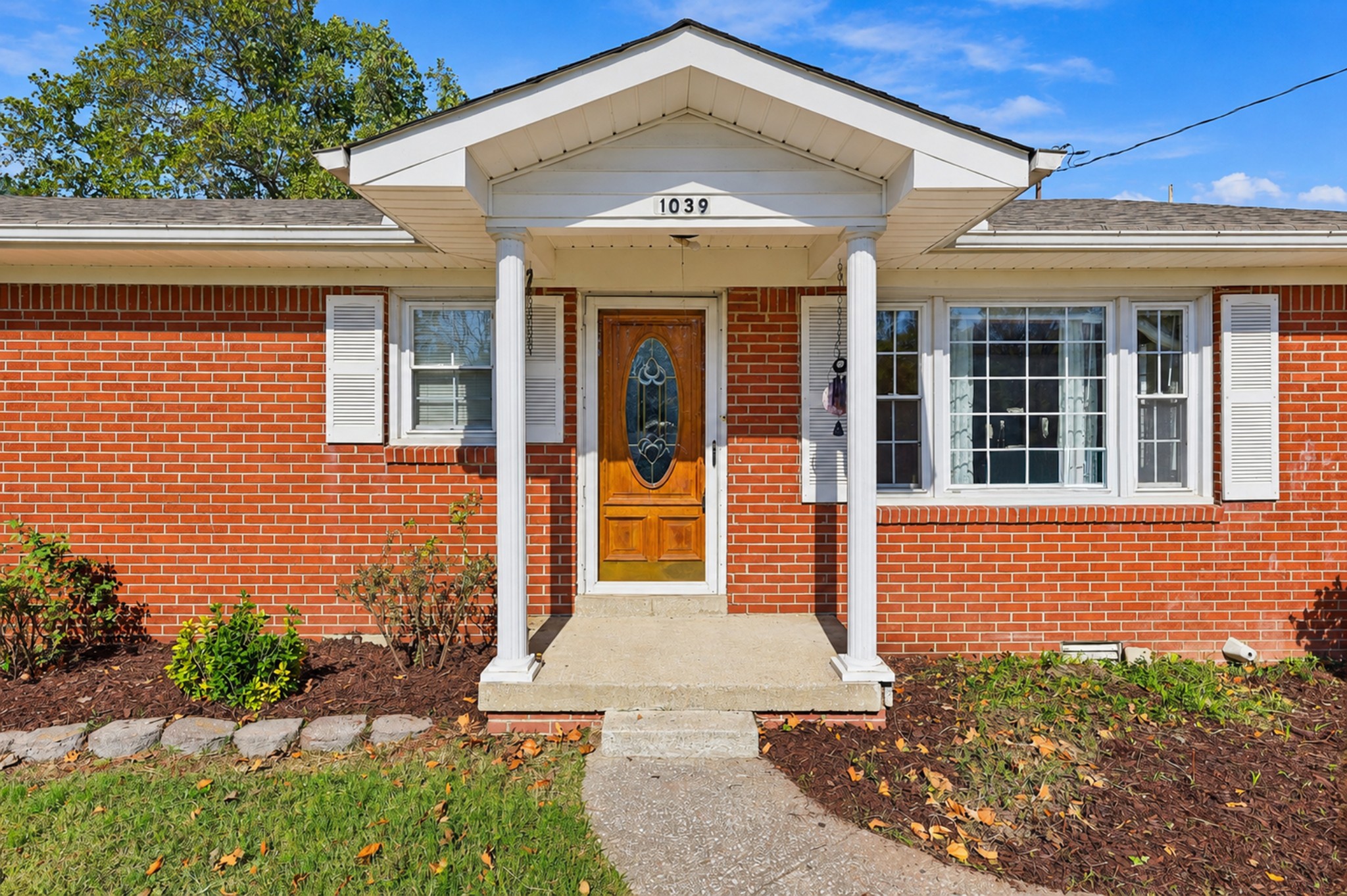 Photo 3 of Single family home for sale at 1039 North 1st St, Westmoreland, TN 37186 | MLS# 3626631 | Listing updated on 2026-10-25