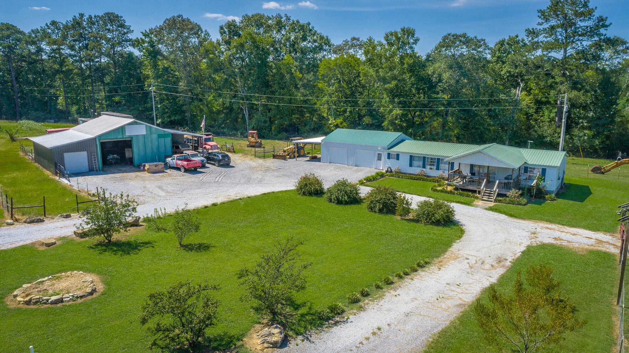 Photo 3 of Single family home for sale at 5605 Al 68, Gaylesville, AL 35973 | MLS# 3626628 | Listing updated on 2026-10-25