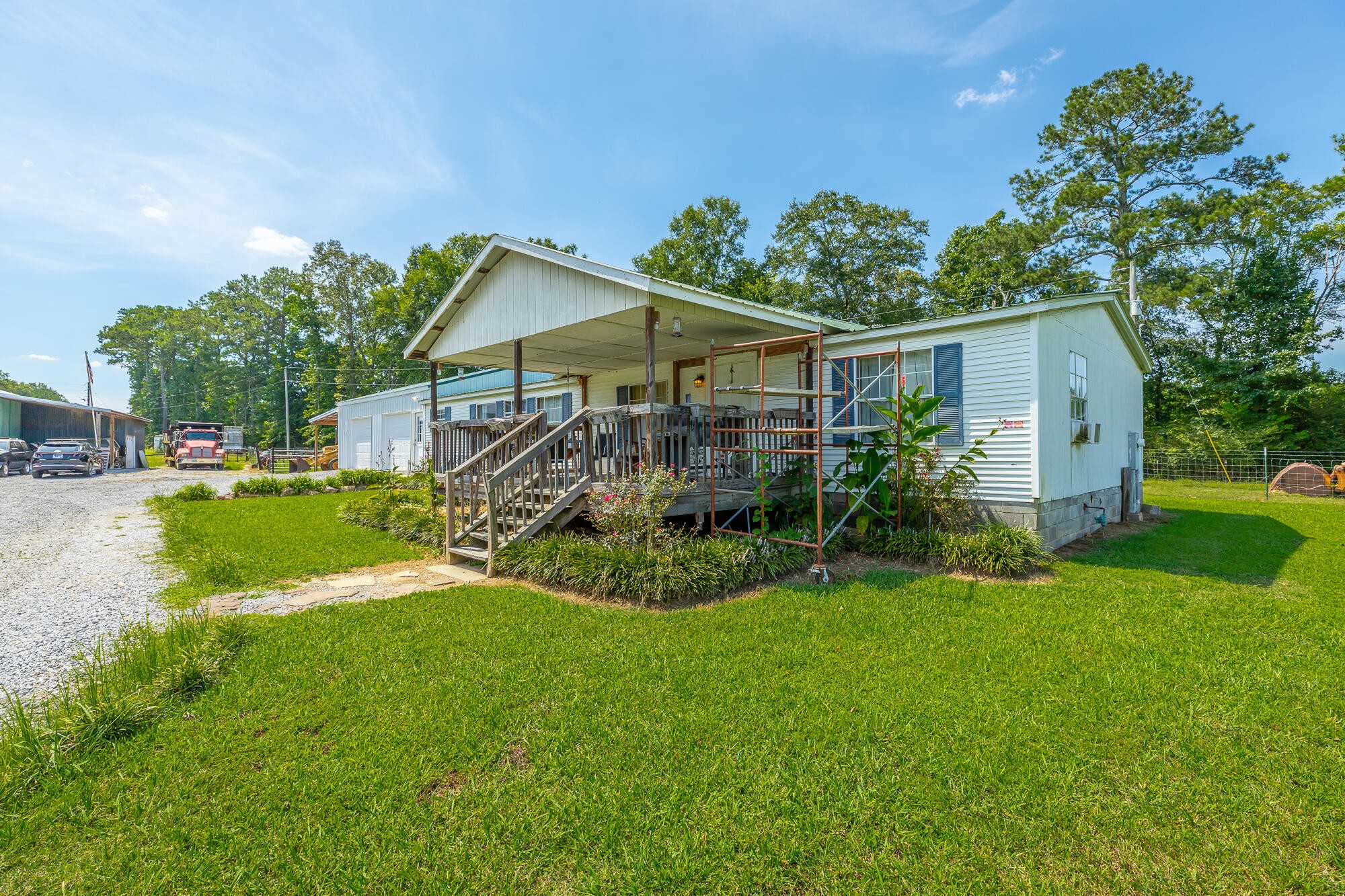 Photo 2 of Single family home for sale at 5605 Al 68, Gaylesville, AL 35973 | MLS# 3626628 | Listing updated on 2026-10-25