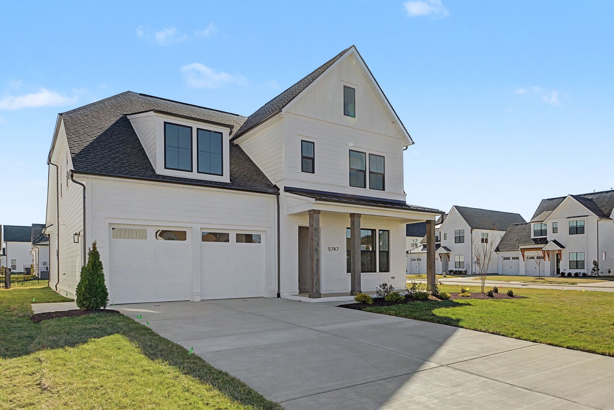 Photo 3 of Single family home for sale at 5717 Lennis Ln, Murfreesboro, TN 37129 | MLS# 3626634 | Listing updated on 2026-10-25