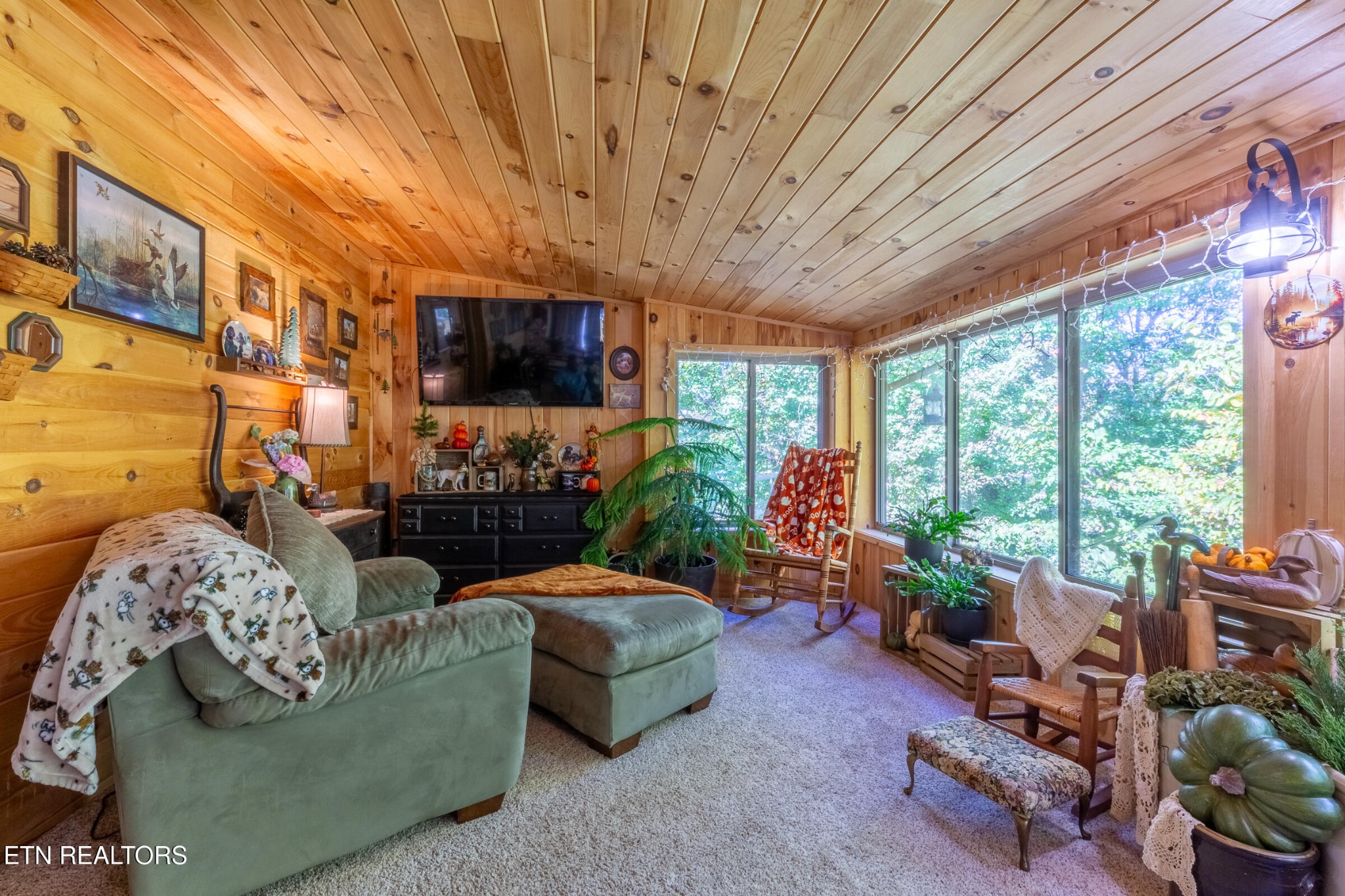 Photo 4 of Single family home for sale at 1668 Deerwood Rd, Newport, TN 37821 | MLS# 3626635 | Listing updated on 2026-10-25