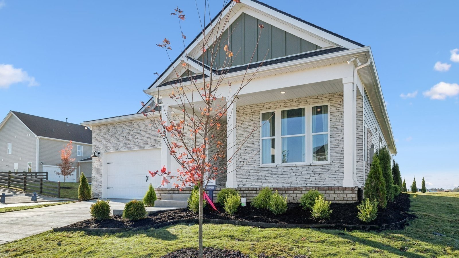 Photo 2 of Single family home for sale at 5003 Wild Oat Cir, Spring Hill, TN 37174 | MLS# 3626650 | Listing updated on 2026-10-25