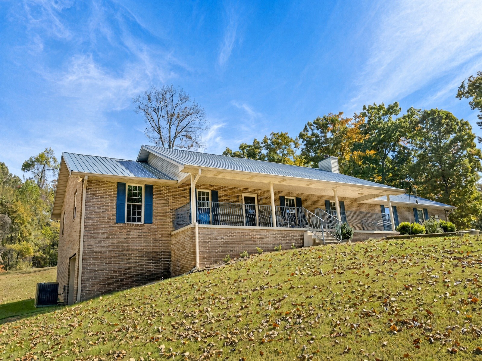 Photo 1 of Single family home for sale at 1069 Deerfield Rd, Rutledge, TN 37861 | MLS# 3627728 | Listing updated on 2026-10-28