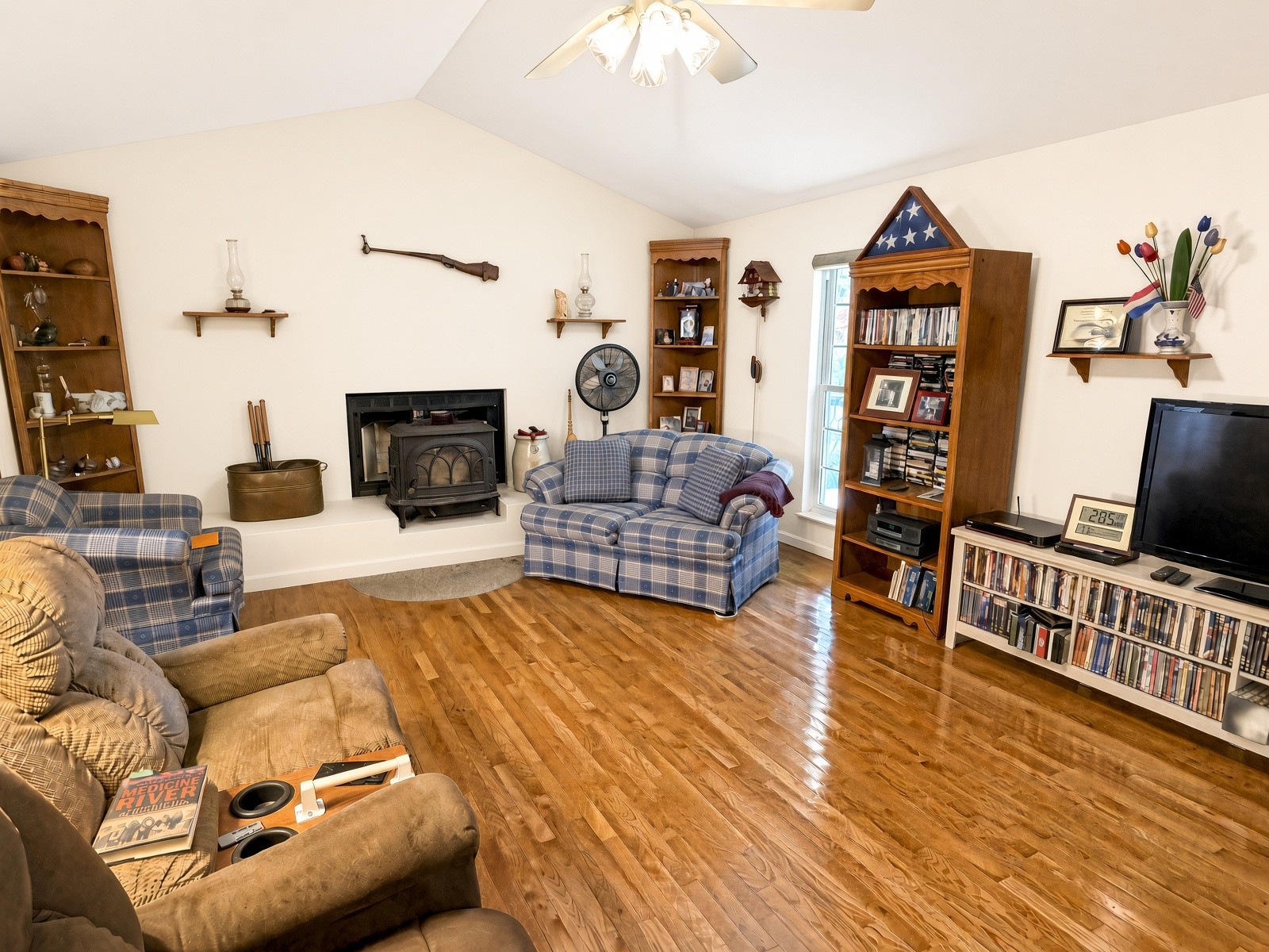 Photo 4 of Single family home for sale at 1069 Deerfield Rd, Rutledge, TN 37861 | MLS# 3627728 | Listing updated on 2026-10-28