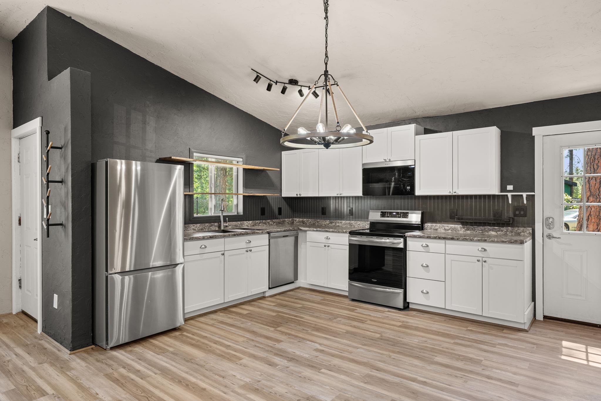 Photo 3 of Single family home for sale at 6449 Circle Dr, Nine Mile Falls, WA 99026 | MLS# 202617841 | Listing updated on 2026-09-21
