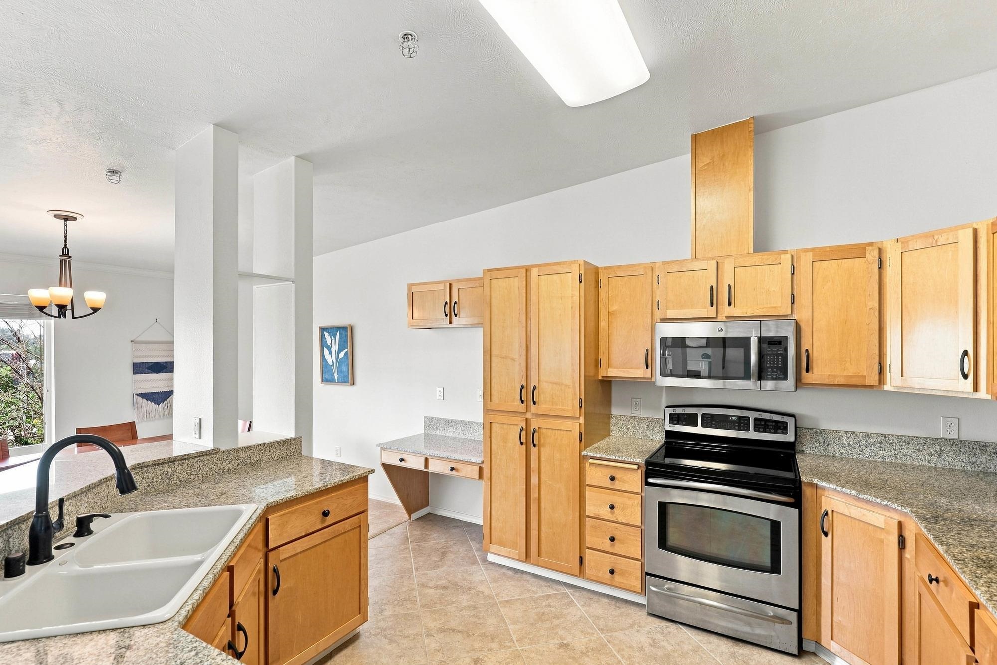 Photo 3 of Condo for sale at 930 S Cowley St, Spokane, WA 99202 | MLS# 202619157 | Listing updated on 2026-09-24