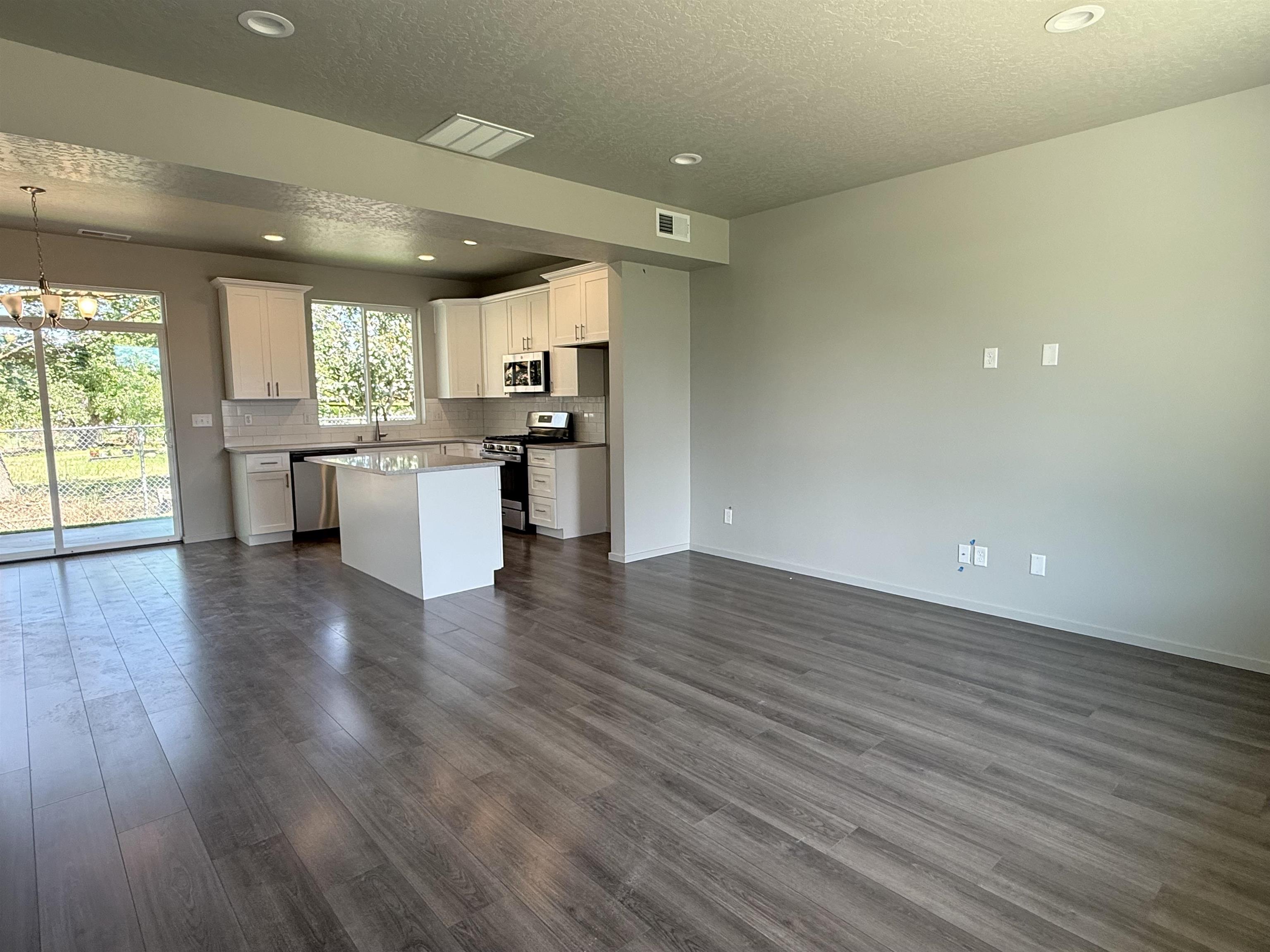Photo 4 of Single family home for sale at 9507 E Michielli Ln, Spokane, WA 99206 | MLS# 202620957 | Listing updated on 2026-09-21