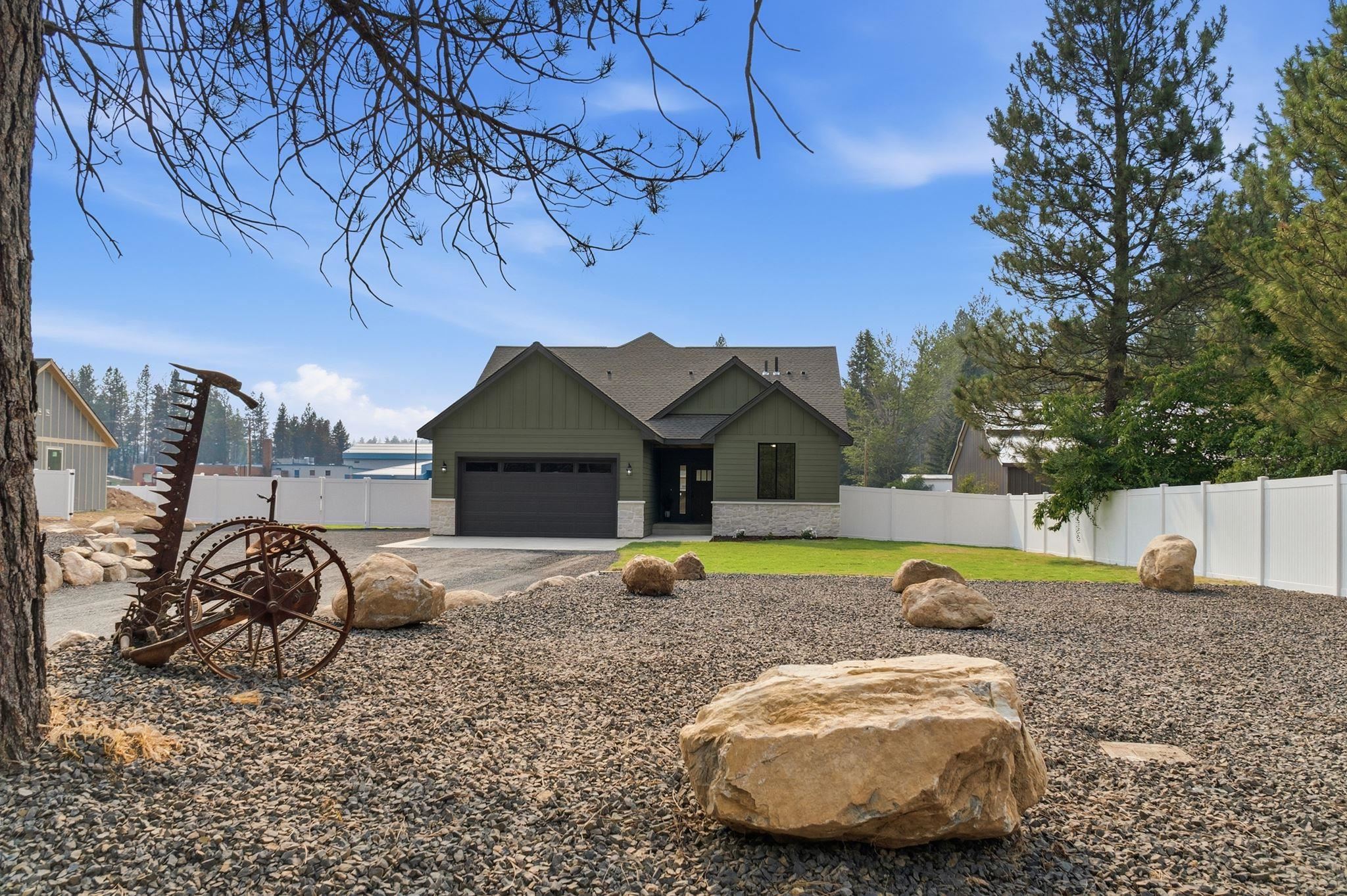 Photo 3 of Single family home for sale at 25819 N Chattaroy Cir, Chattaroy, WA 99003 | MLS# 202621409 | Listing updated on 2026-09-21