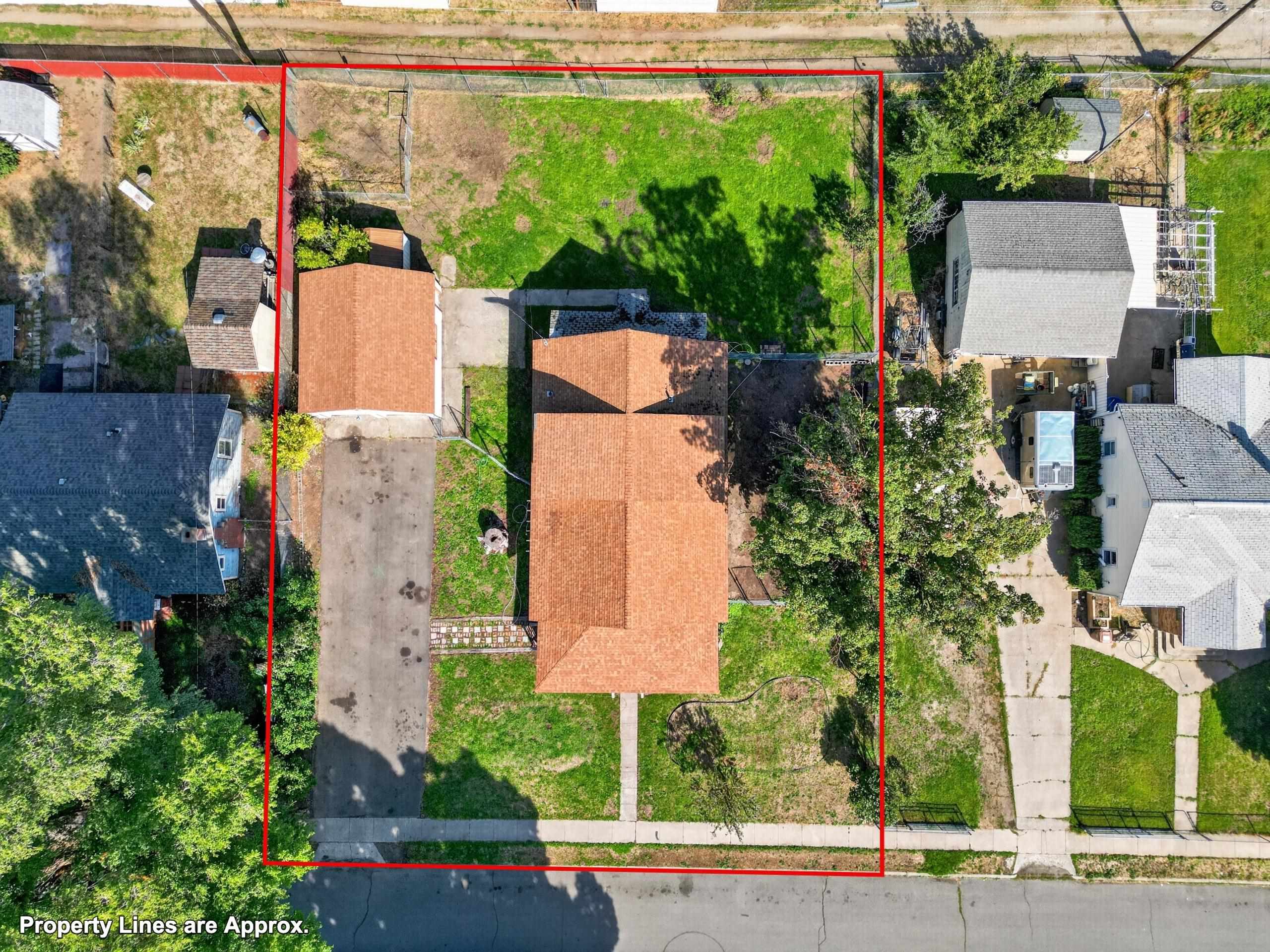 Photo 3 of Sale Pending at 1105 E Olympic Ave, Spokane, WA 99207 | MLS# 202624467 | Listing updated on 2026-09-21