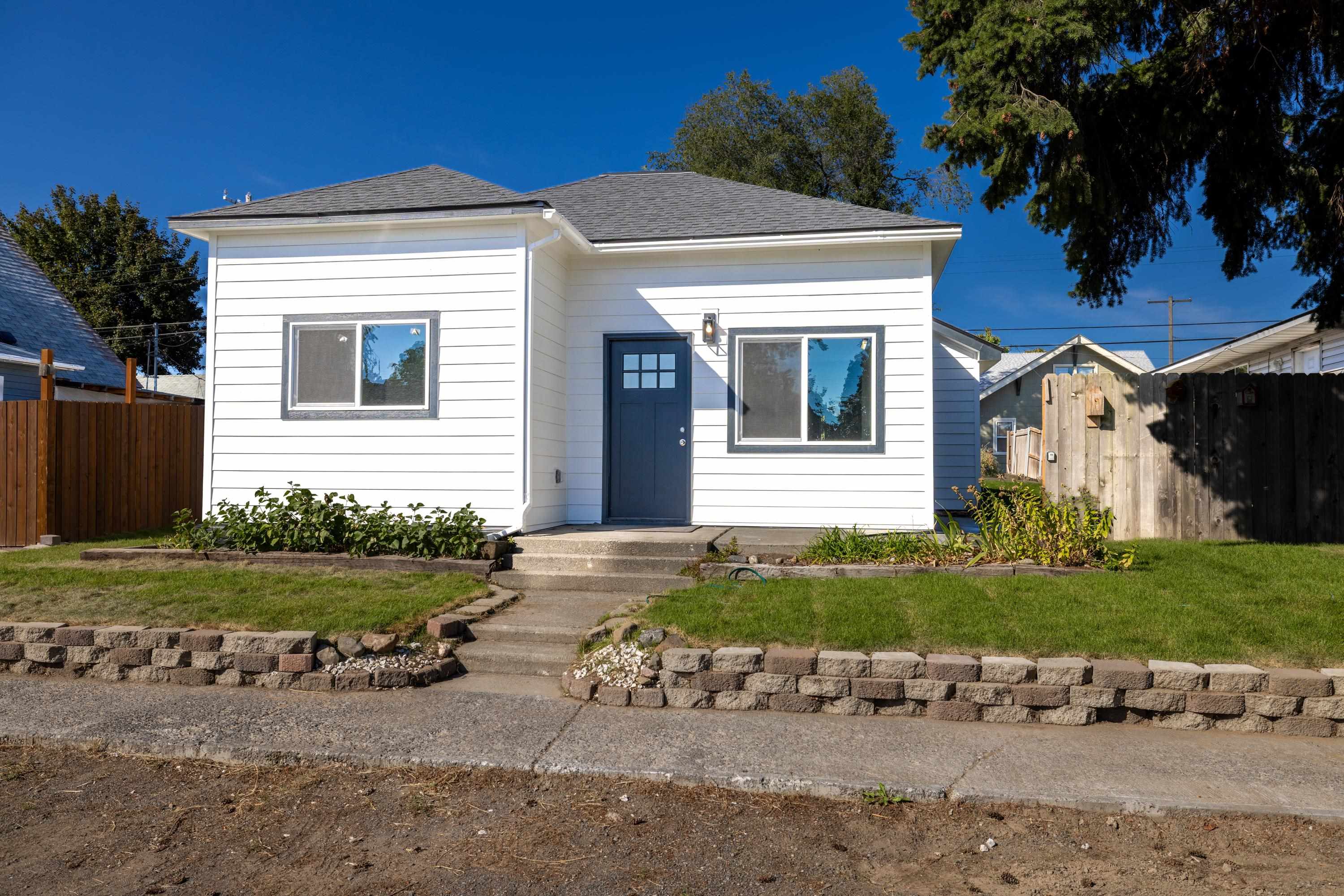Single family home for sale at 506 Main St, Davenport, WA 99122 | MLS# 202624783